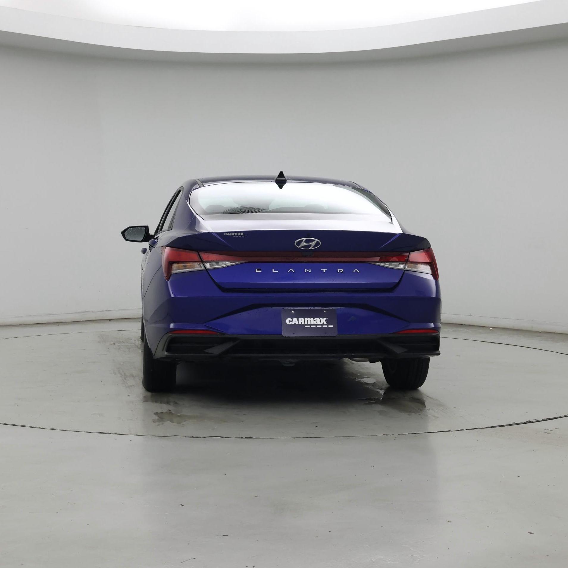 Thumbnail: 2023 Hyundai Elantra - 6