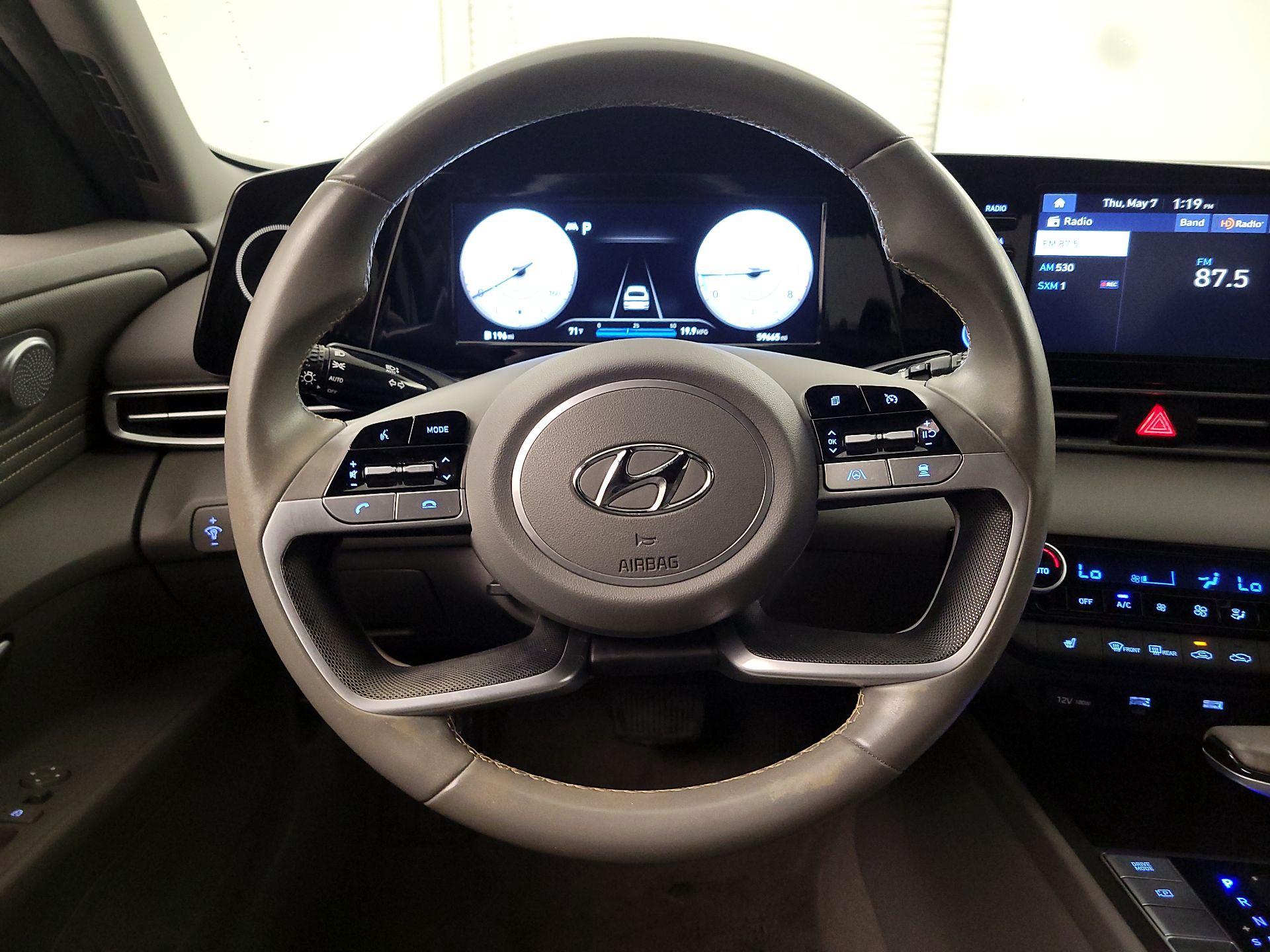 Thumbnail: 2021 Hyundai Elantra - 10