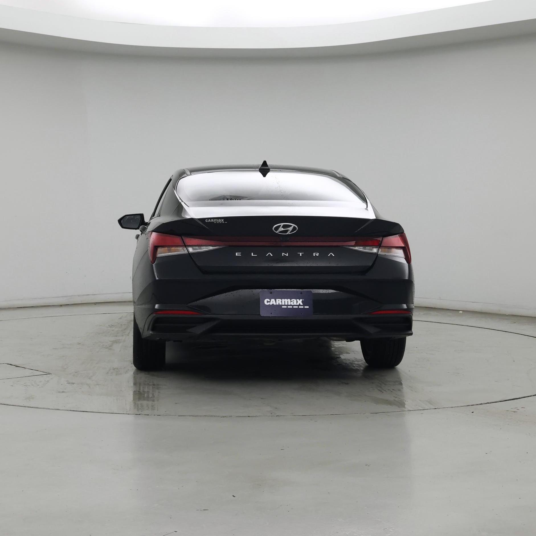Thumbnail: 2021 Hyundai Elantra - 6