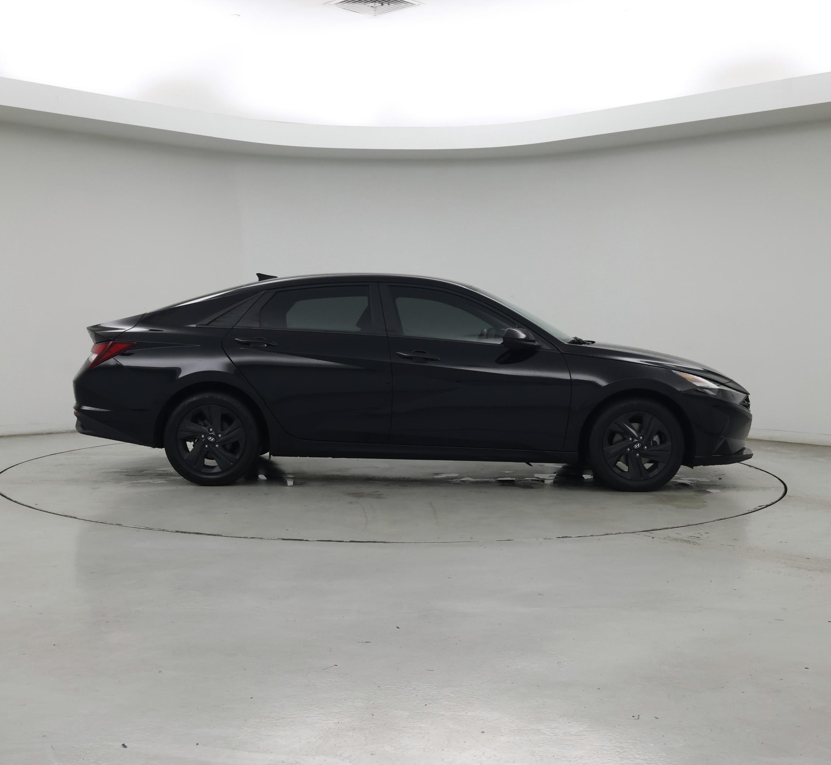 Thumbnail: 2021 Hyundai Elantra - 7