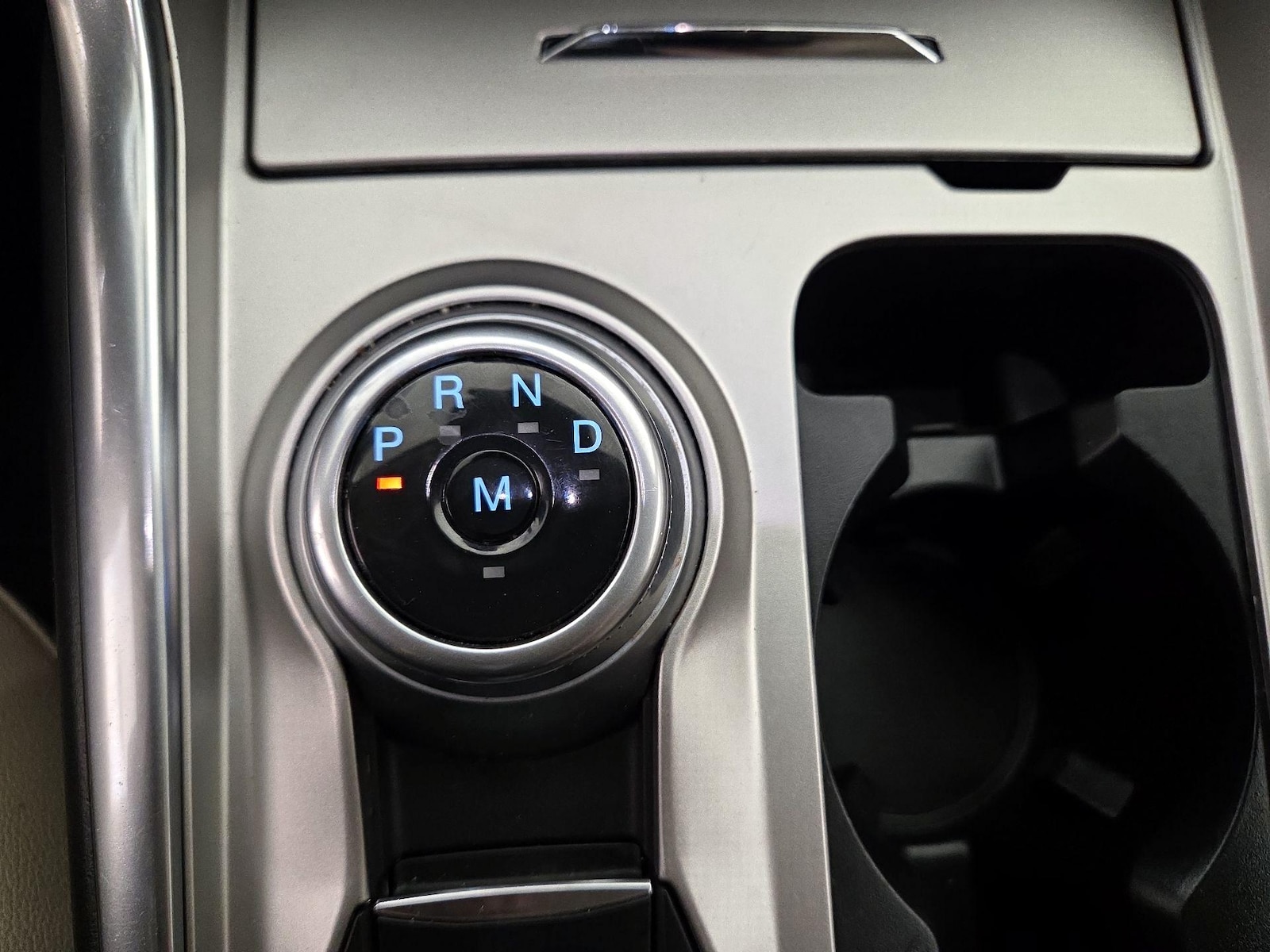 2020 Ford Explorer XLT - Photo 17