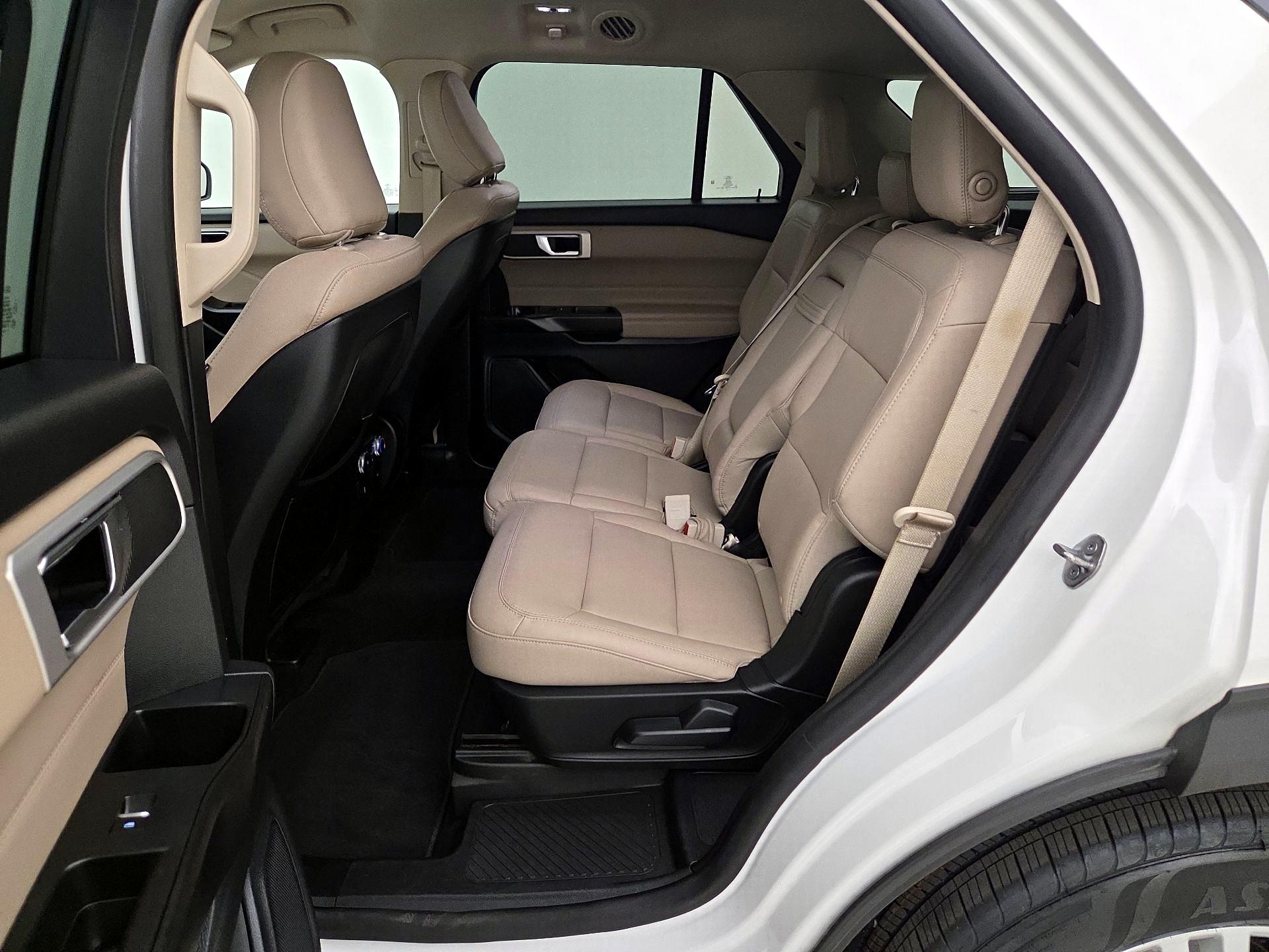 Thumbnail: 2020 Ford Explorer - 18