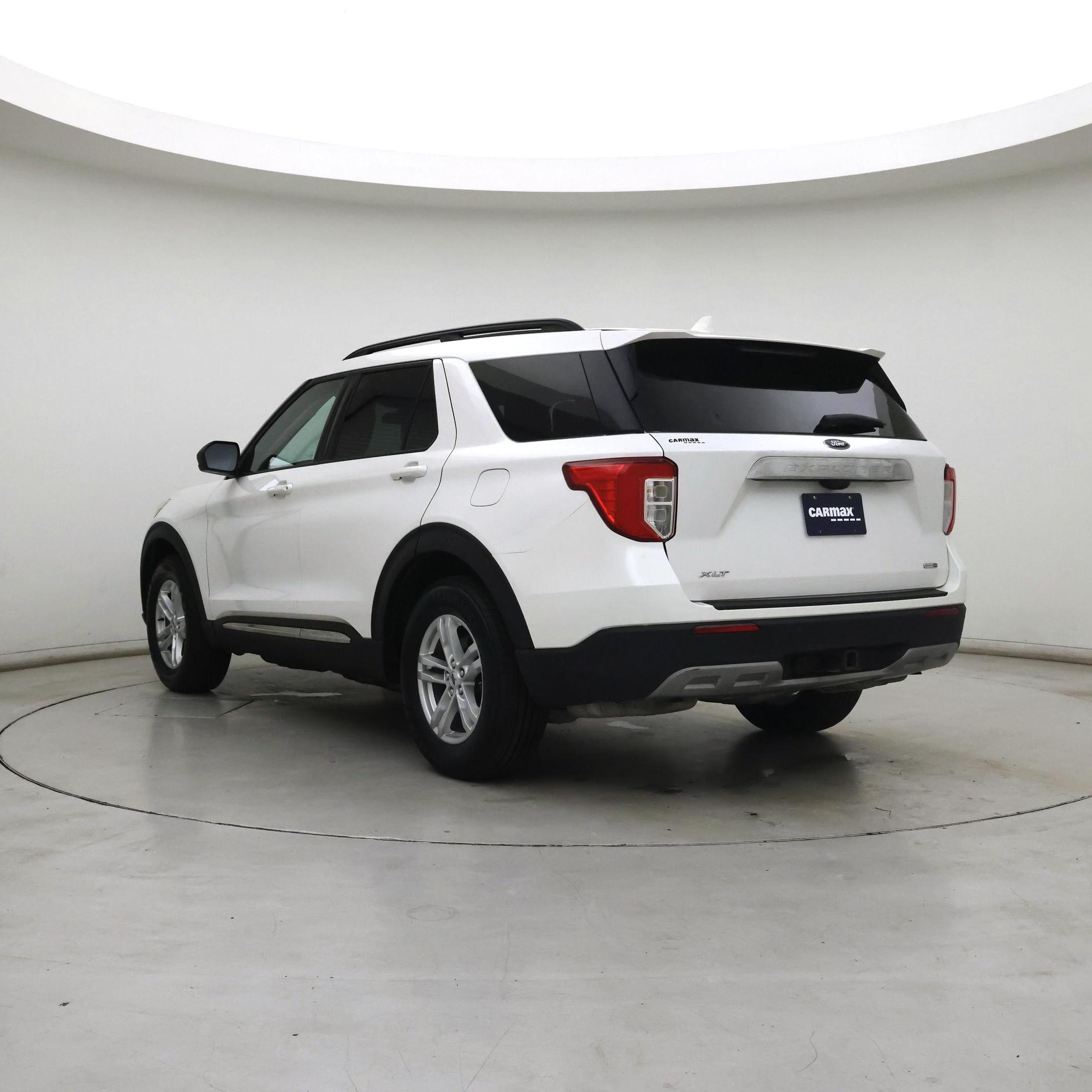 Thumbnail: 2020 Ford Explorer - 2