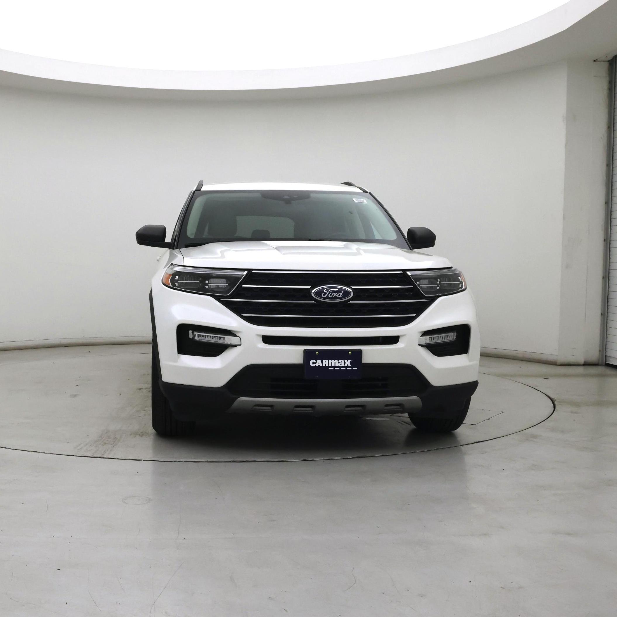 Thumbnail: 2020 Ford Explorer - 5