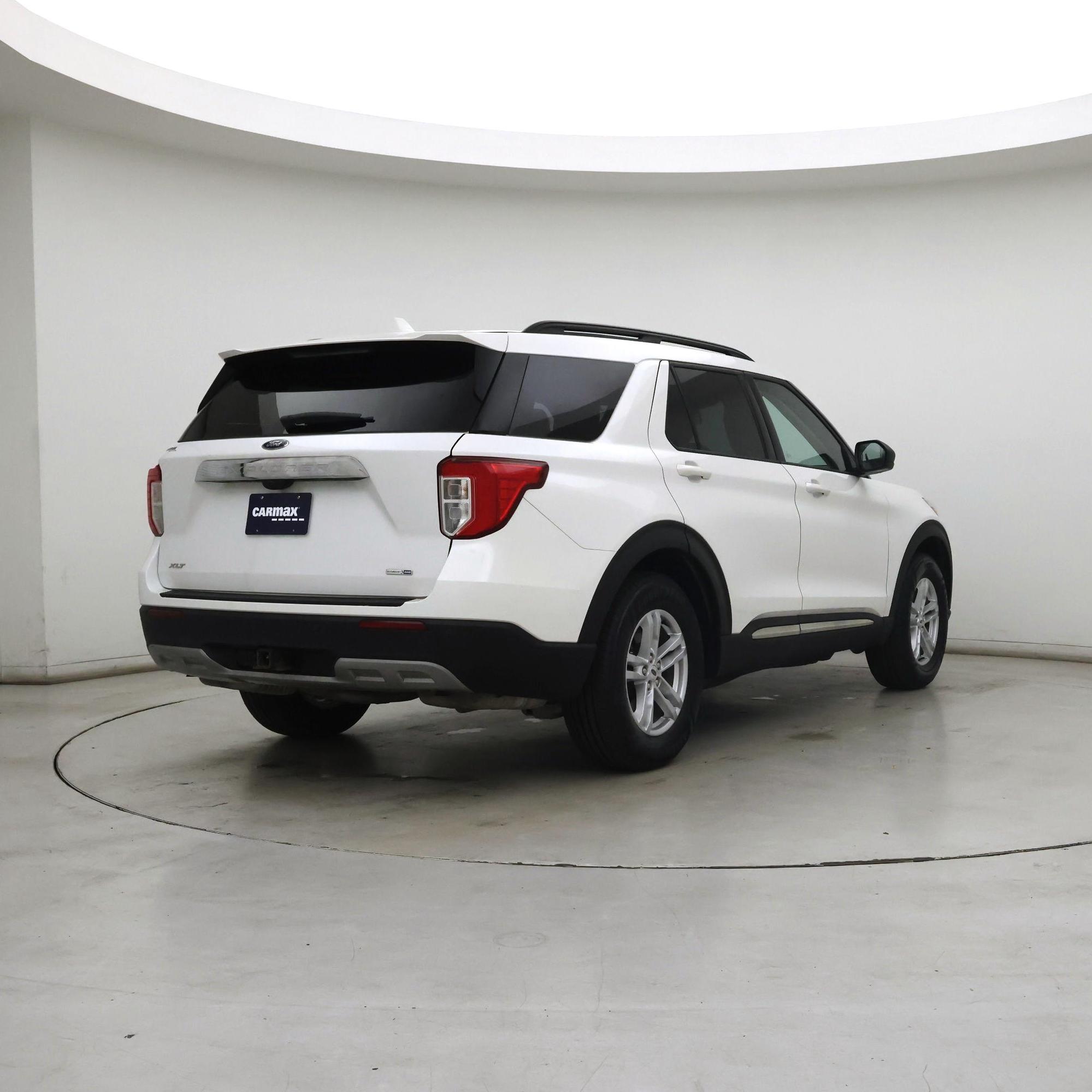 Thumbnail: 2020 Ford Explorer - 8