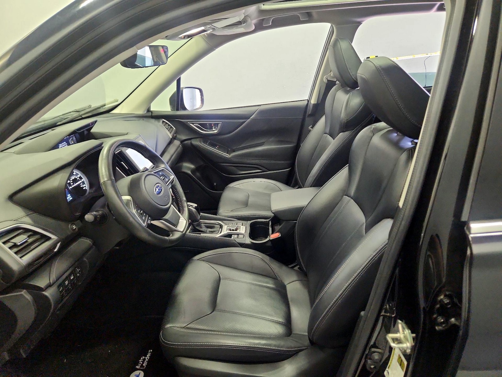 2022 Subaru Forester Touring - Photo 12
