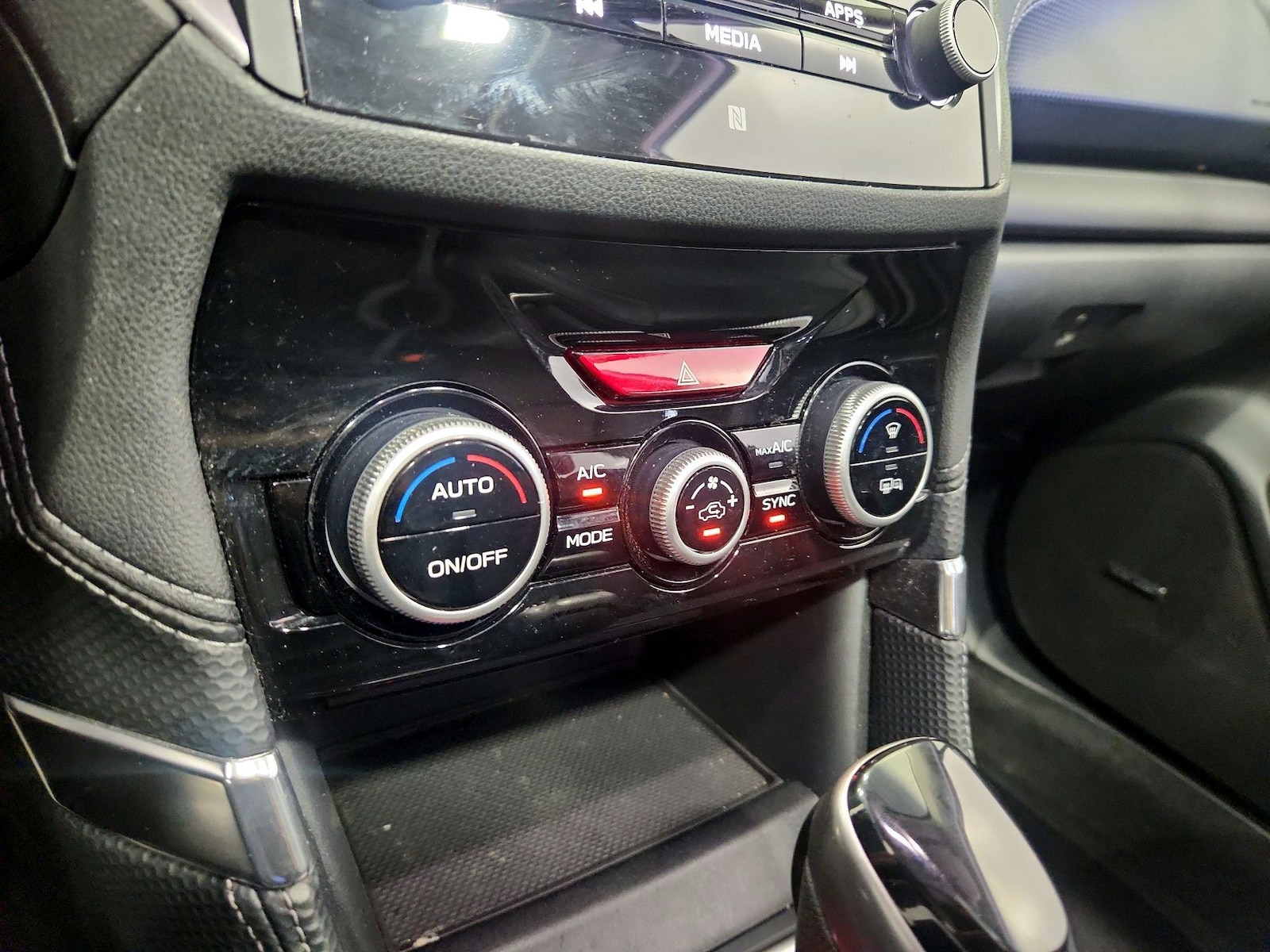 2022 Subaru Forester Touring - Photo 18