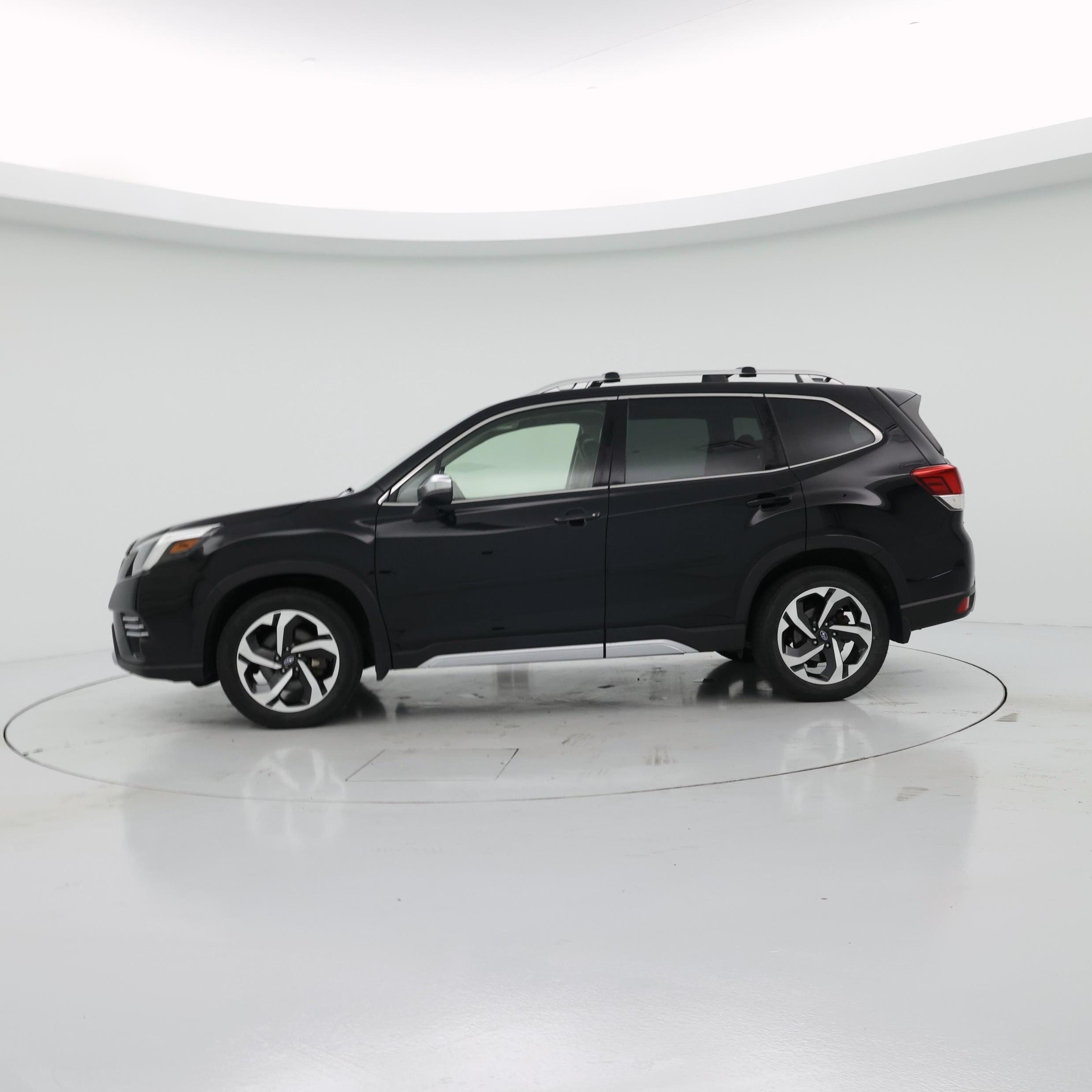 Thumbnail: 2022 Subaru Forester - 3