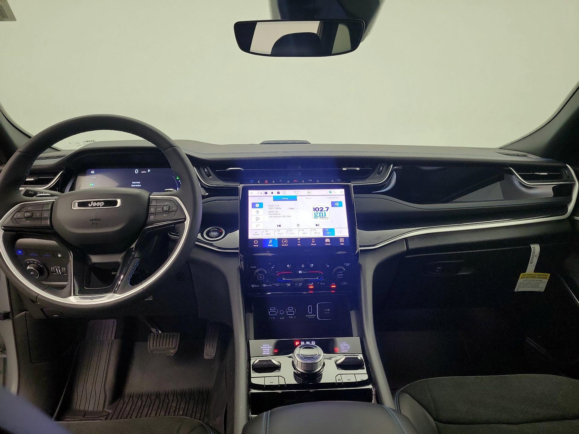 Thumbnail: 2023 Jeep Grand Cherokee - 9