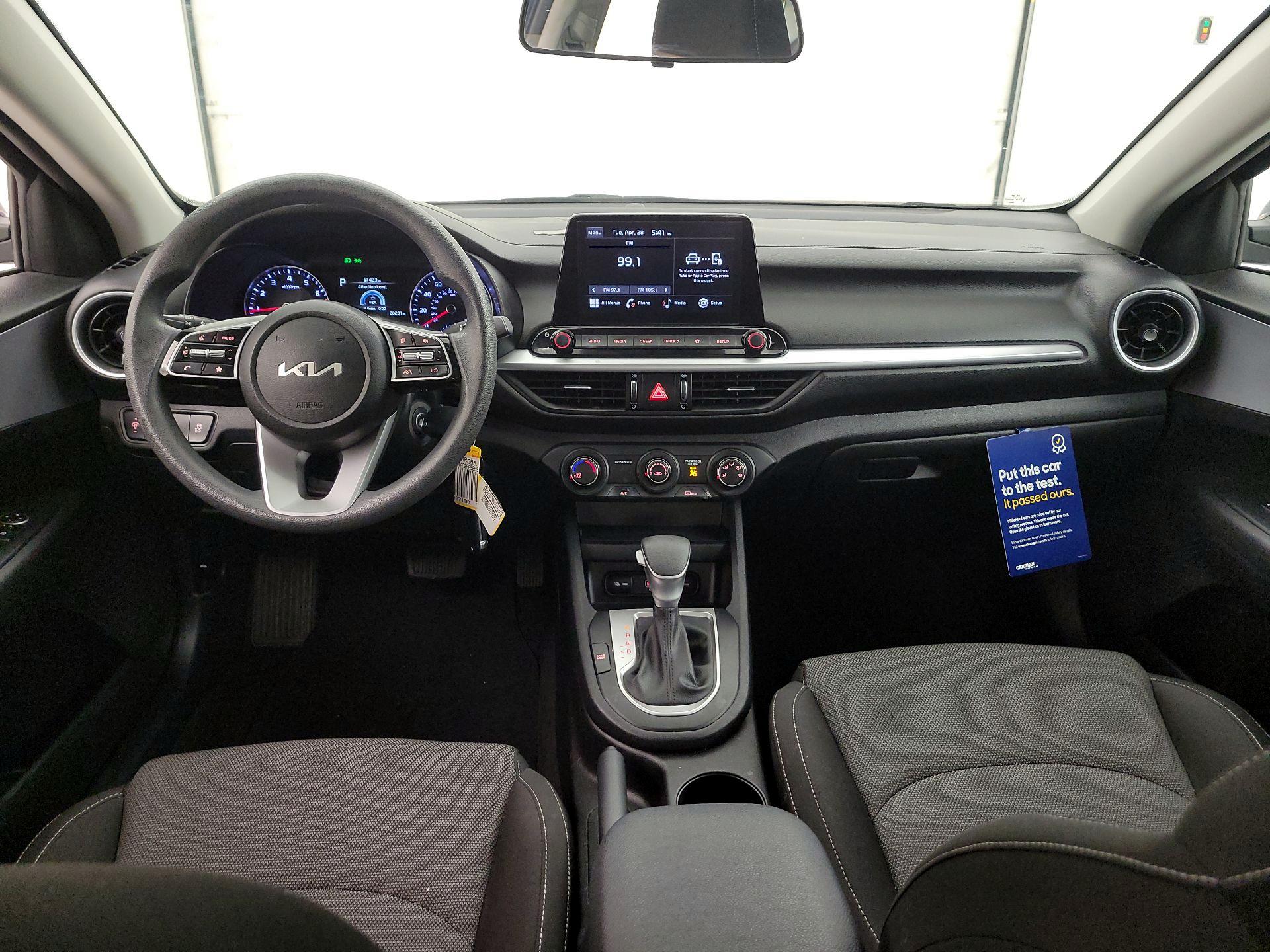 Thumbnail: 2023 Kia Forte - 9