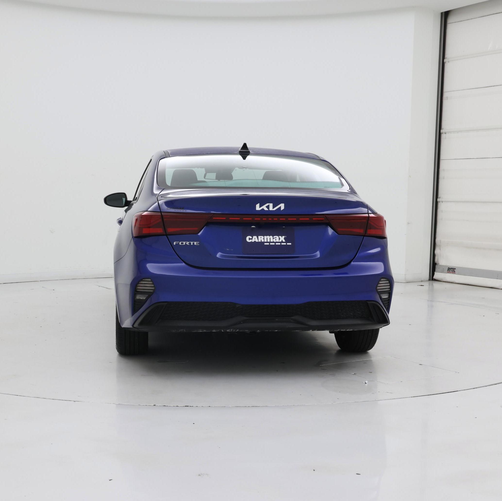 Thumbnail: 2023 Kia Forte - 6