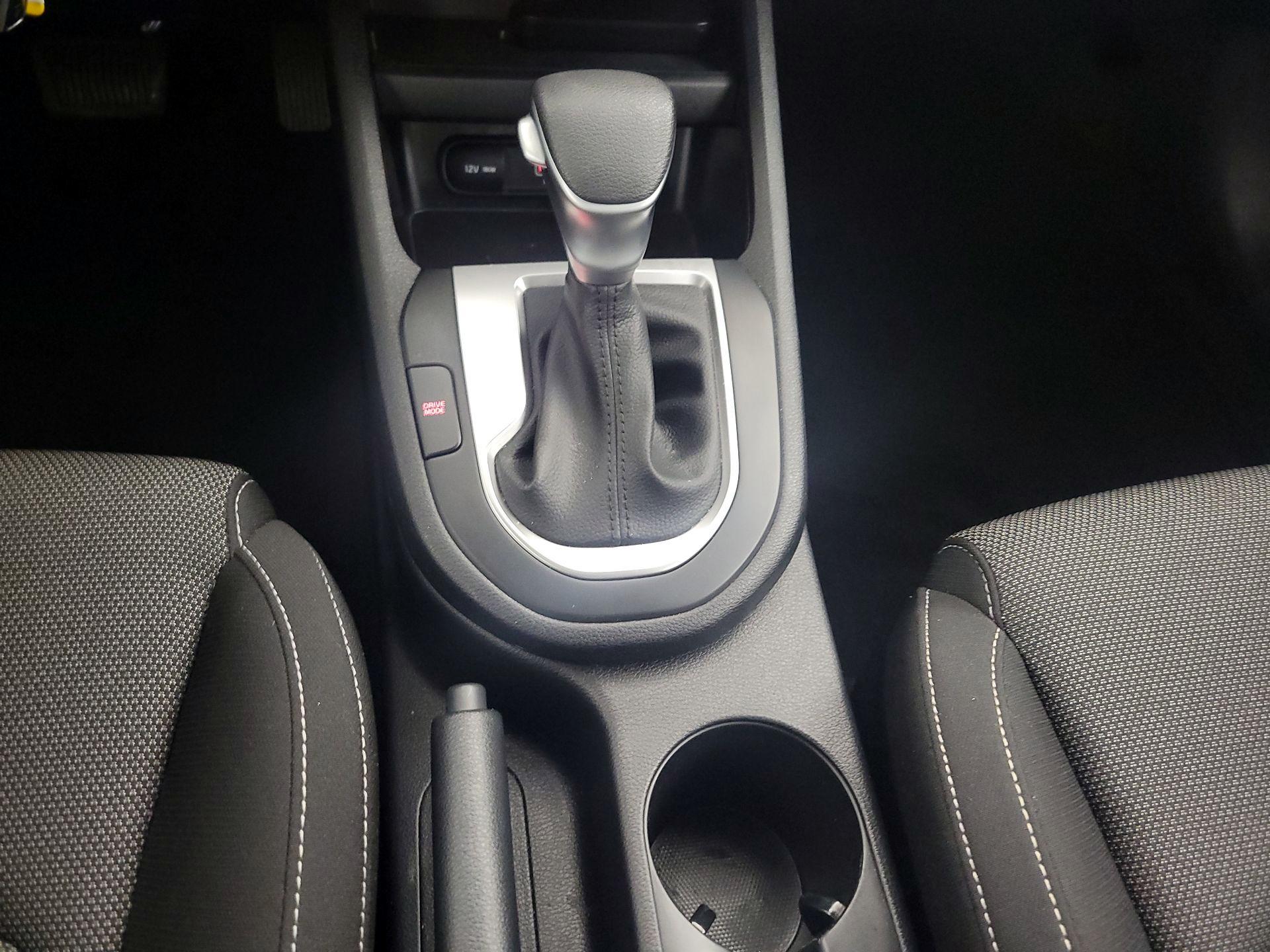 Thumbnail: 2023 Kia Forte - 17