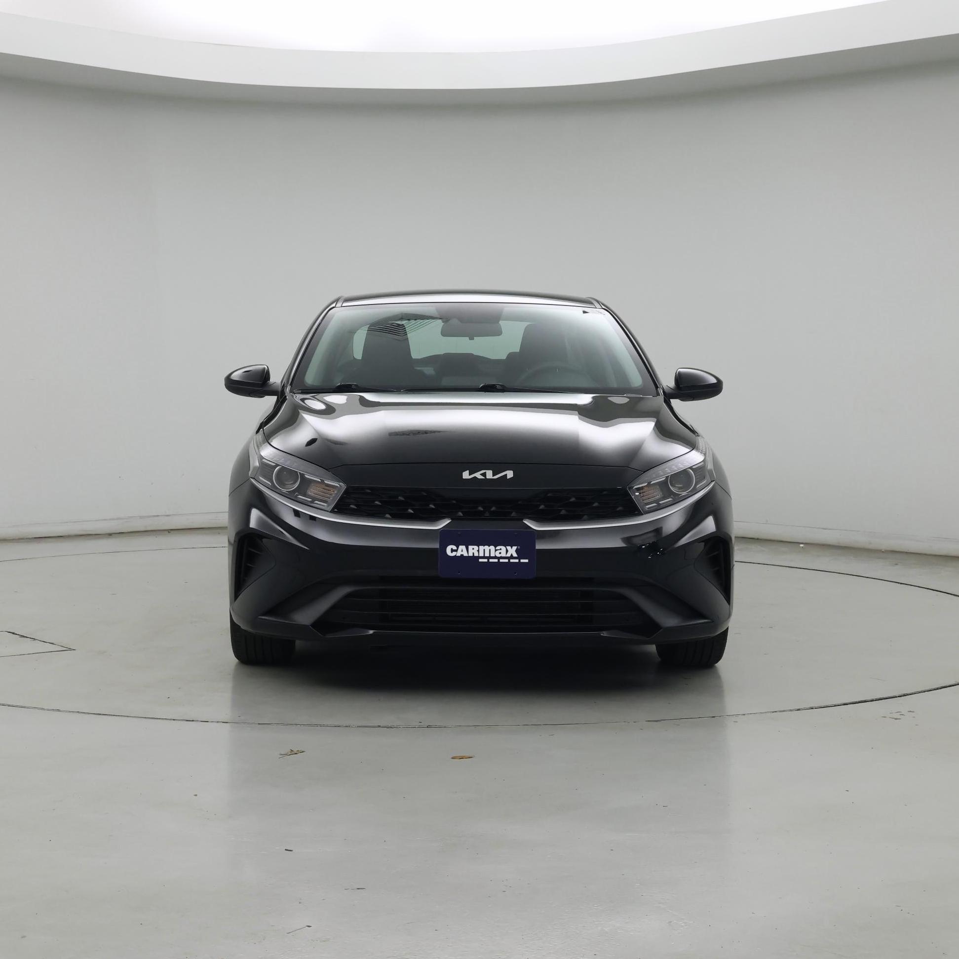 Thumbnail: 2023 Kia Forte - 5