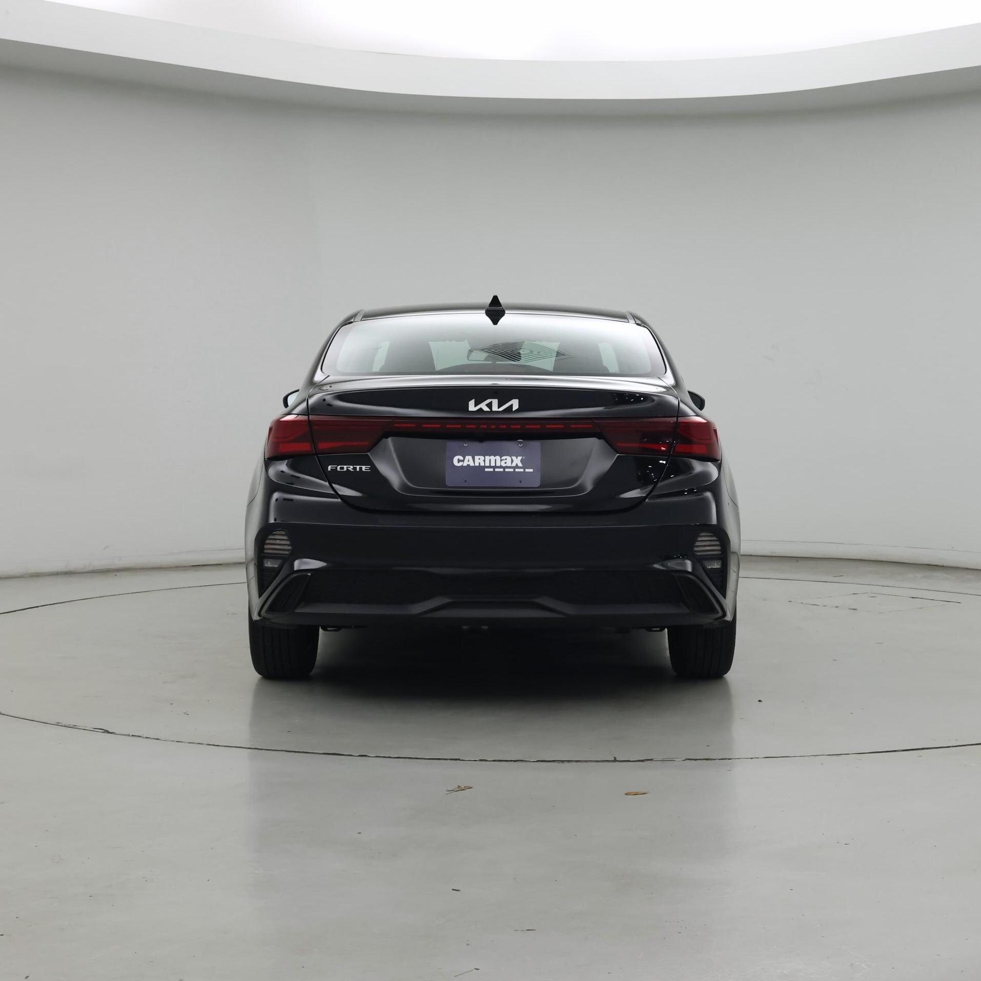 Thumbnail: 2023 Kia Forte - 6