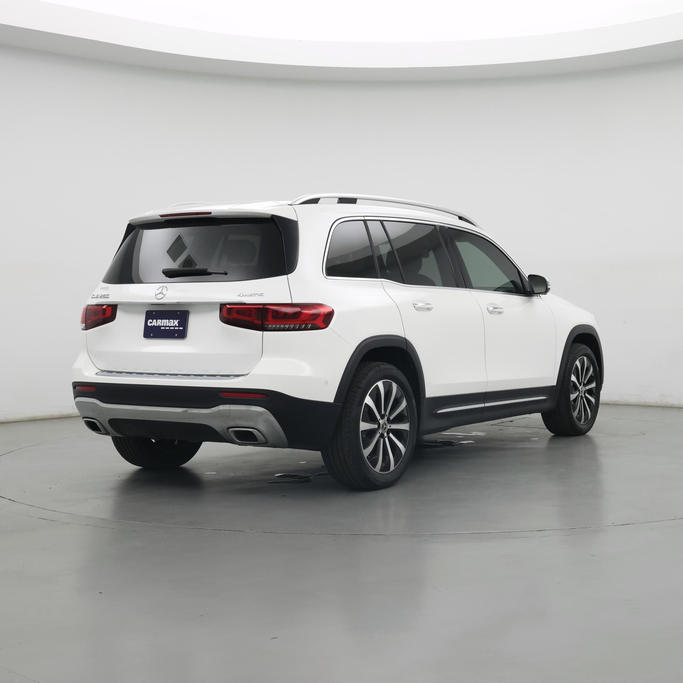 Thumbnail: 2021 Mercedes-Benz GLB - 8