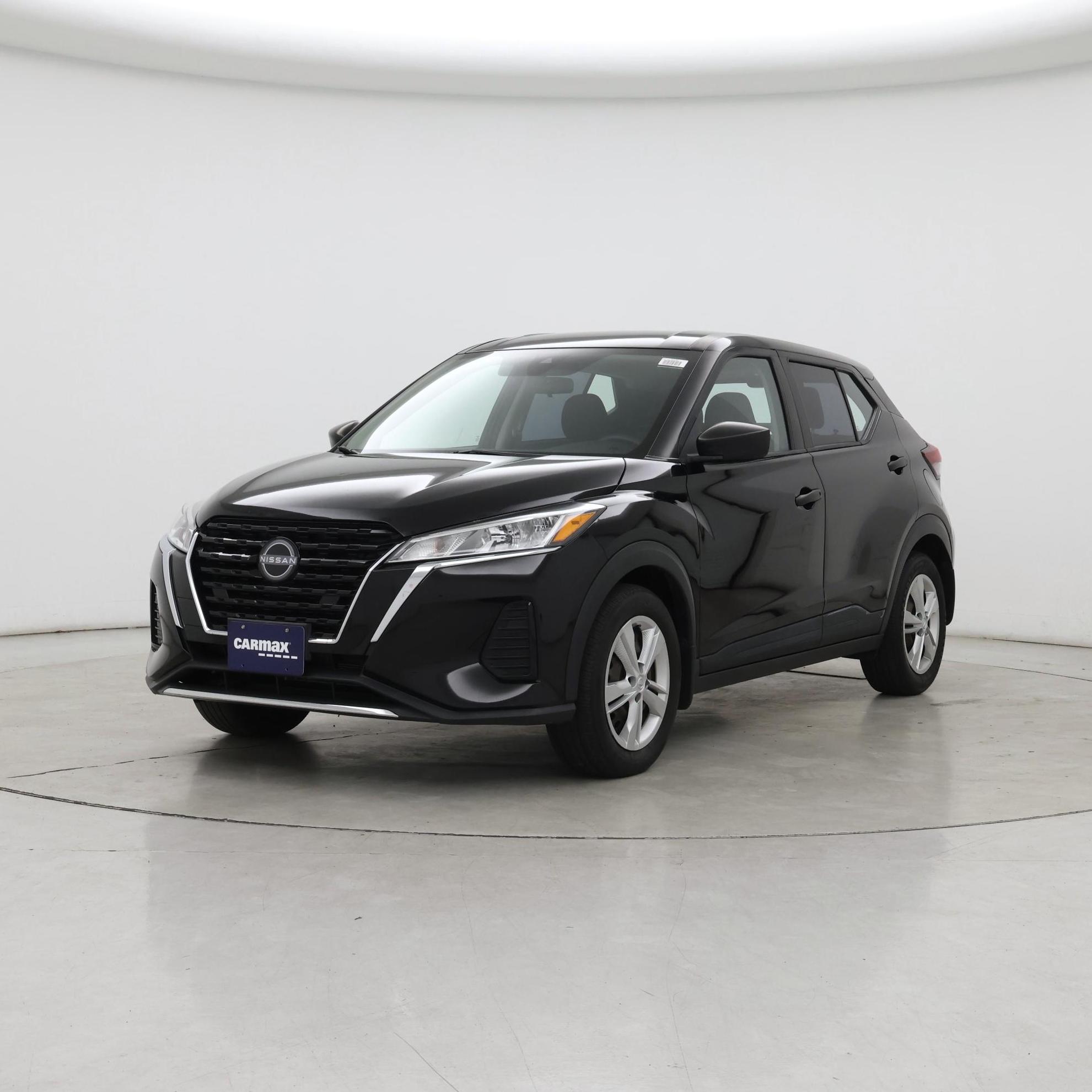 Thumbnail: 2023 Nissan Kicks - 4