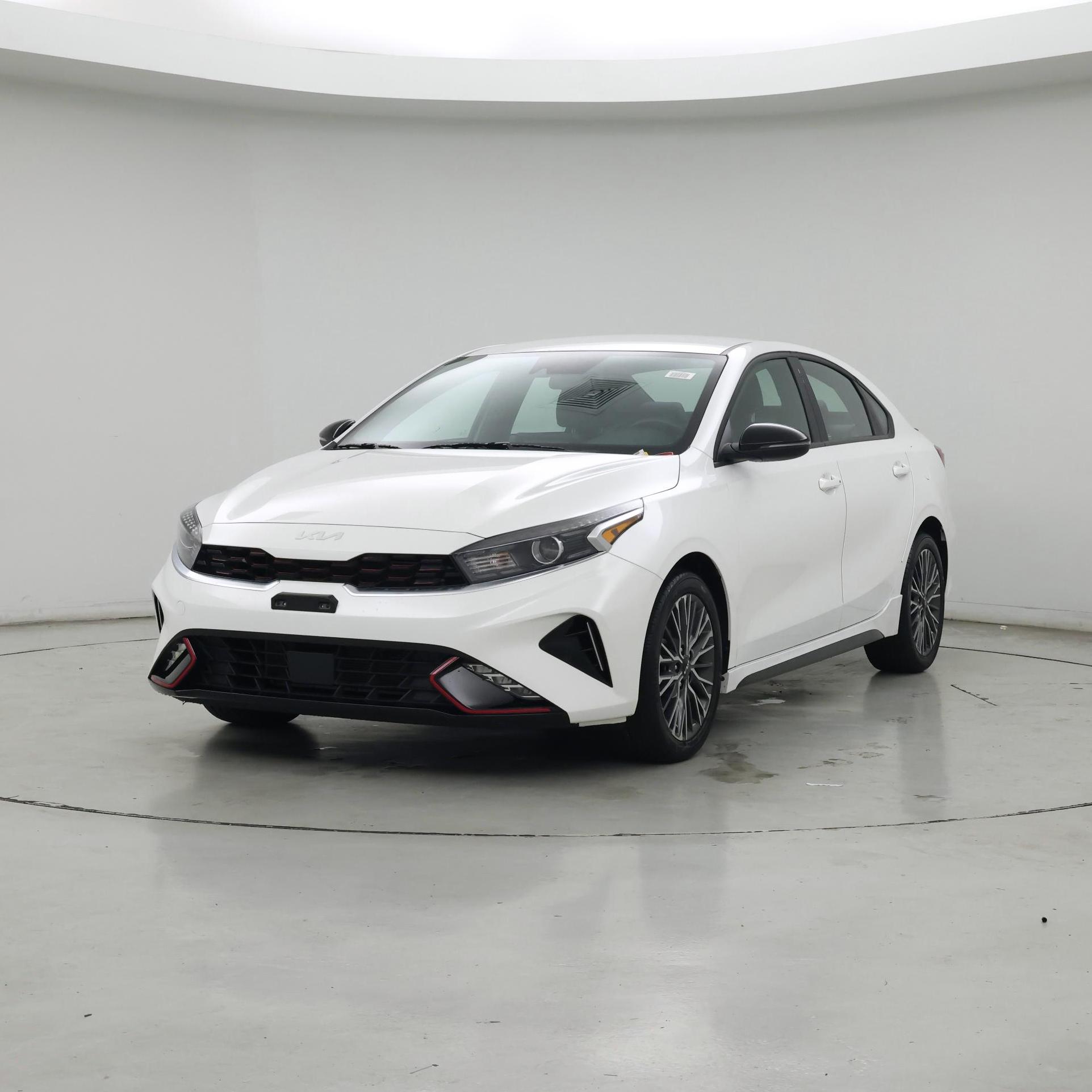 Thumbnail: 2024 Kia Forte - 4