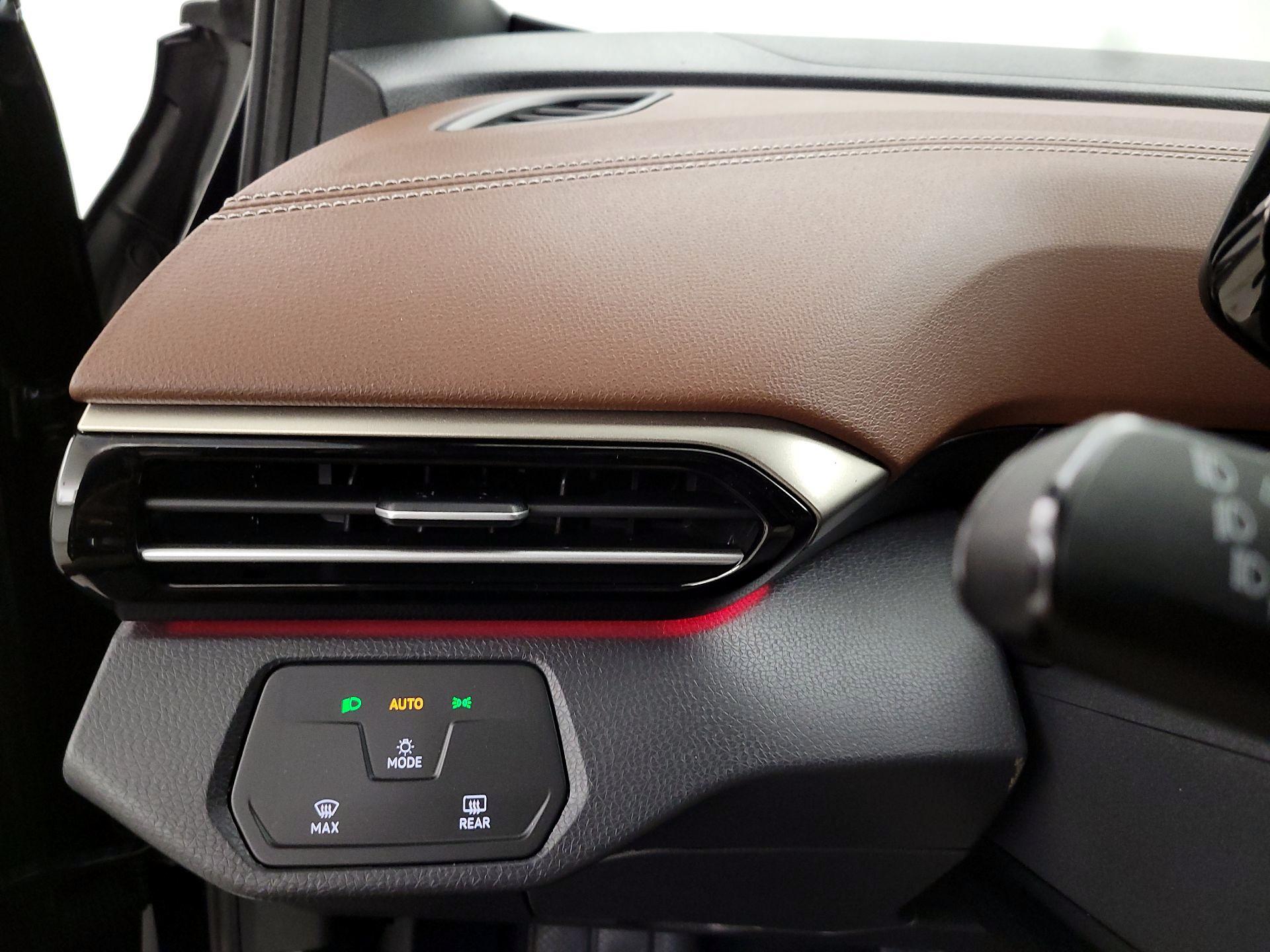 Thumbnail: 2024 Volkswagen ID.4 - 13