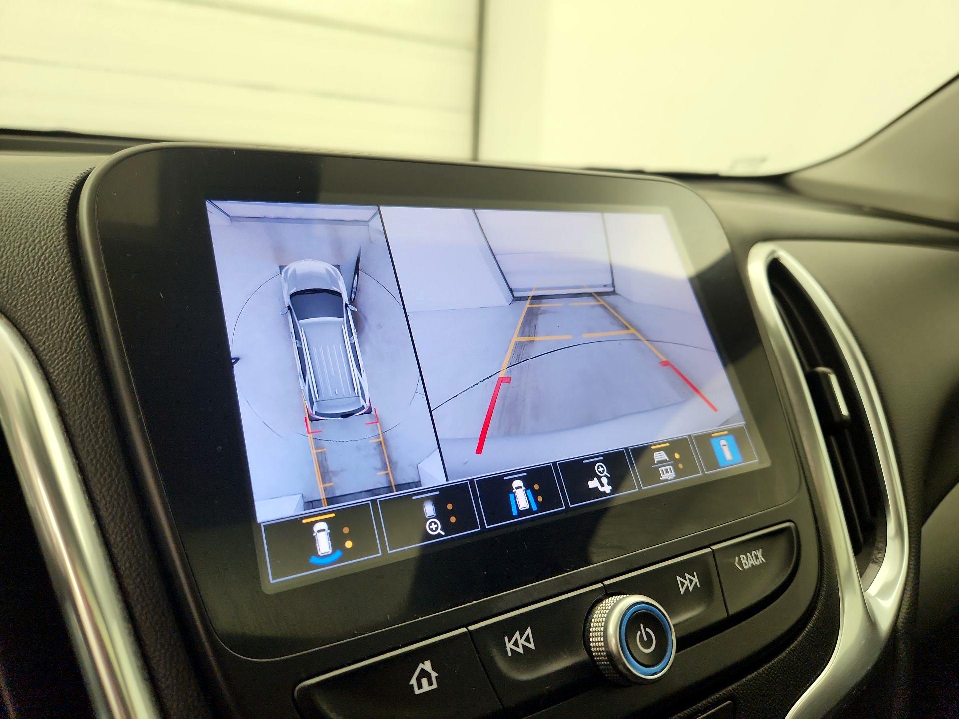 Thumbnail: 2022 Chevrolet Equinox - 15