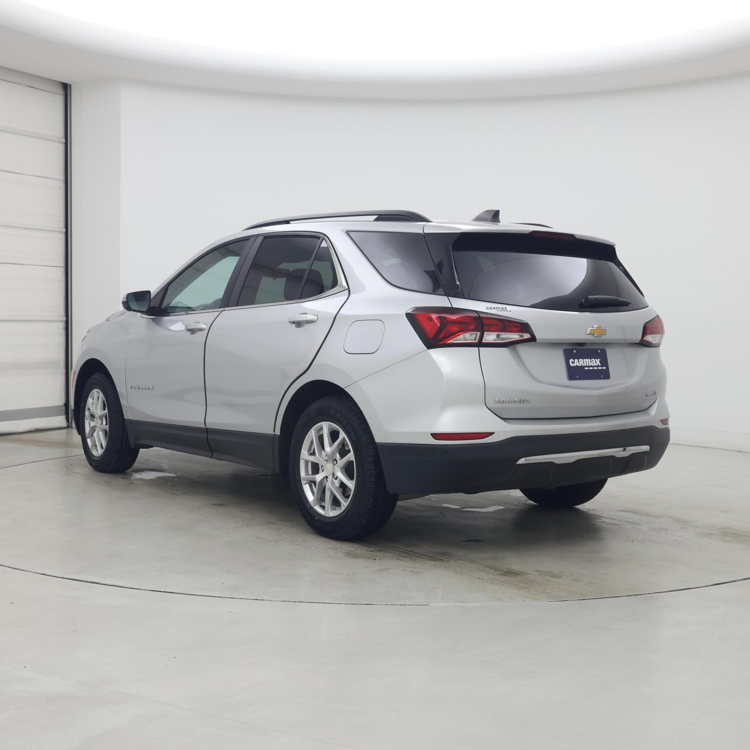 Thumbnail: 2022 Chevrolet Equinox - 2