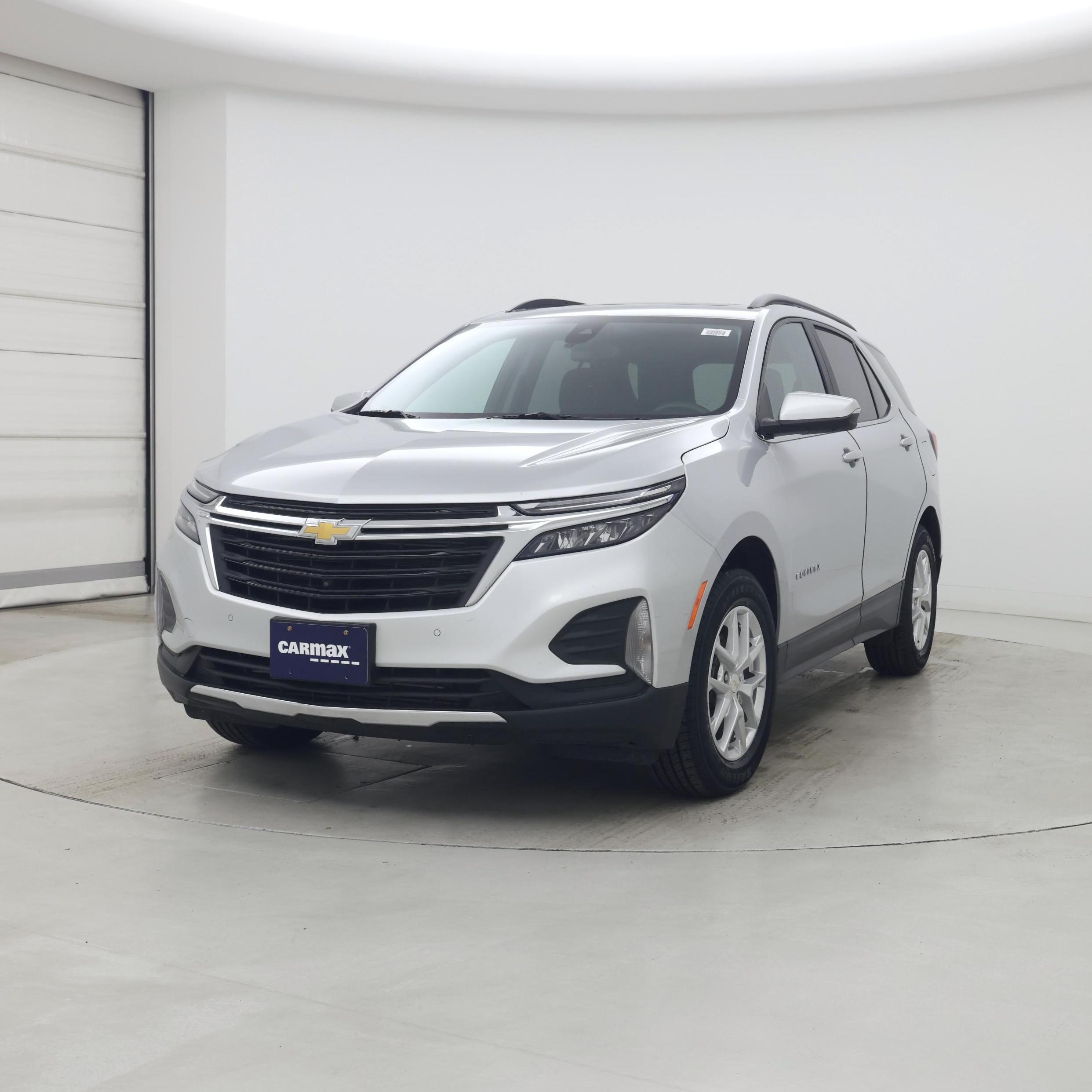 Thumbnail: 2022 Chevrolet Equinox - 4