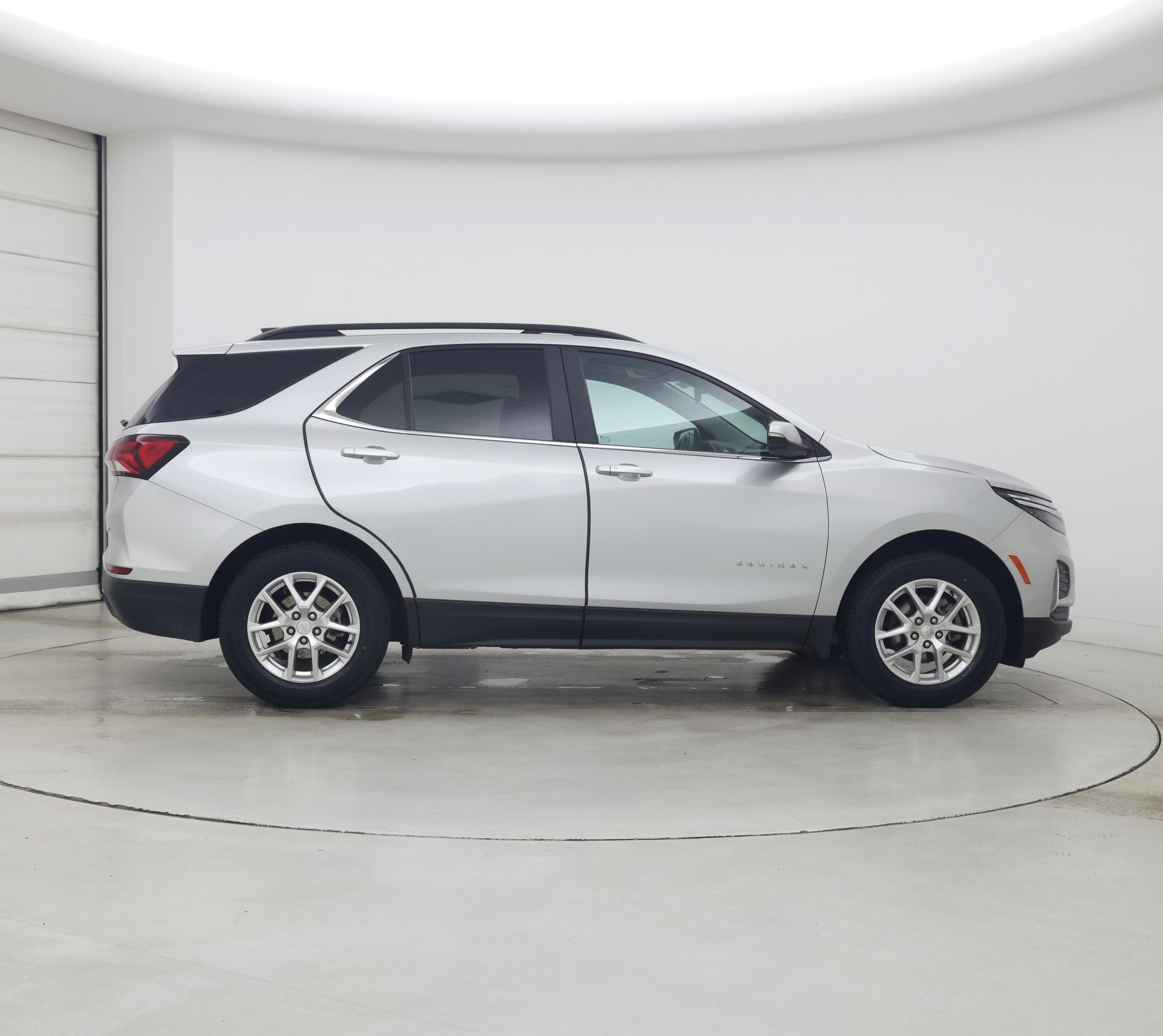 Thumbnail: 2022 Chevrolet Equinox - 7