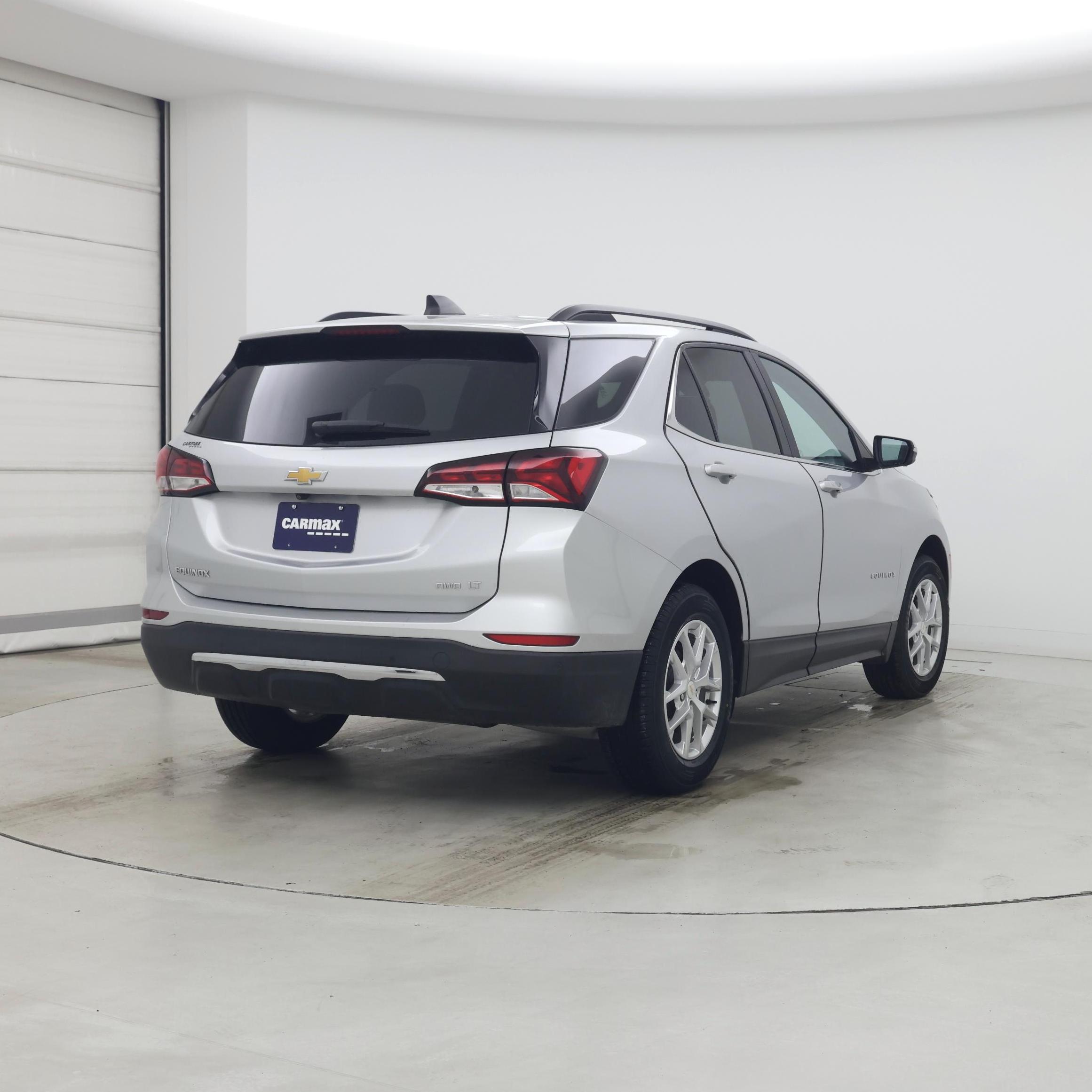 Thumbnail: 2022 Chevrolet Equinox - 8