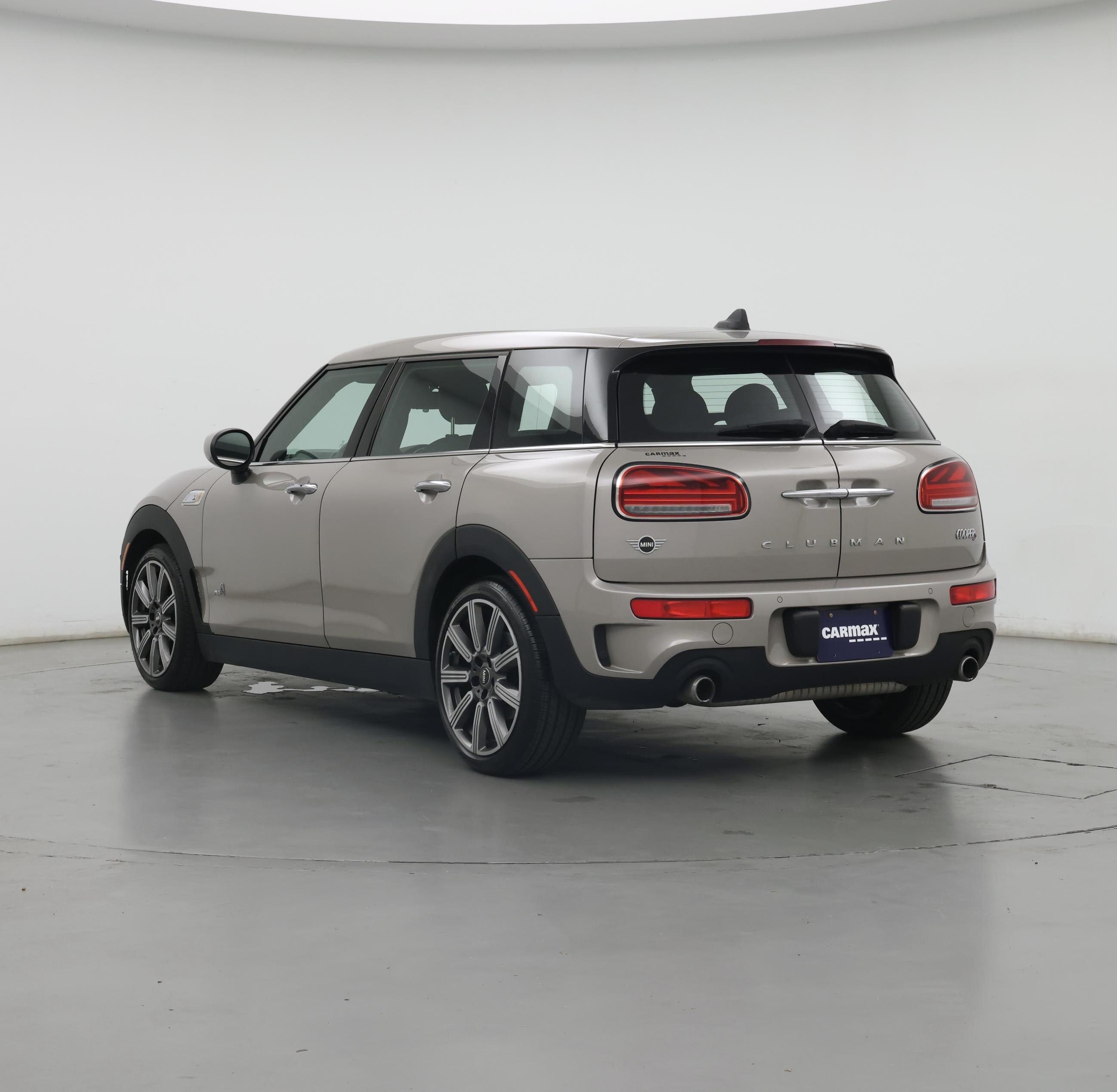 Thumbnail: 2022 MINI Cooper Clubman - 2