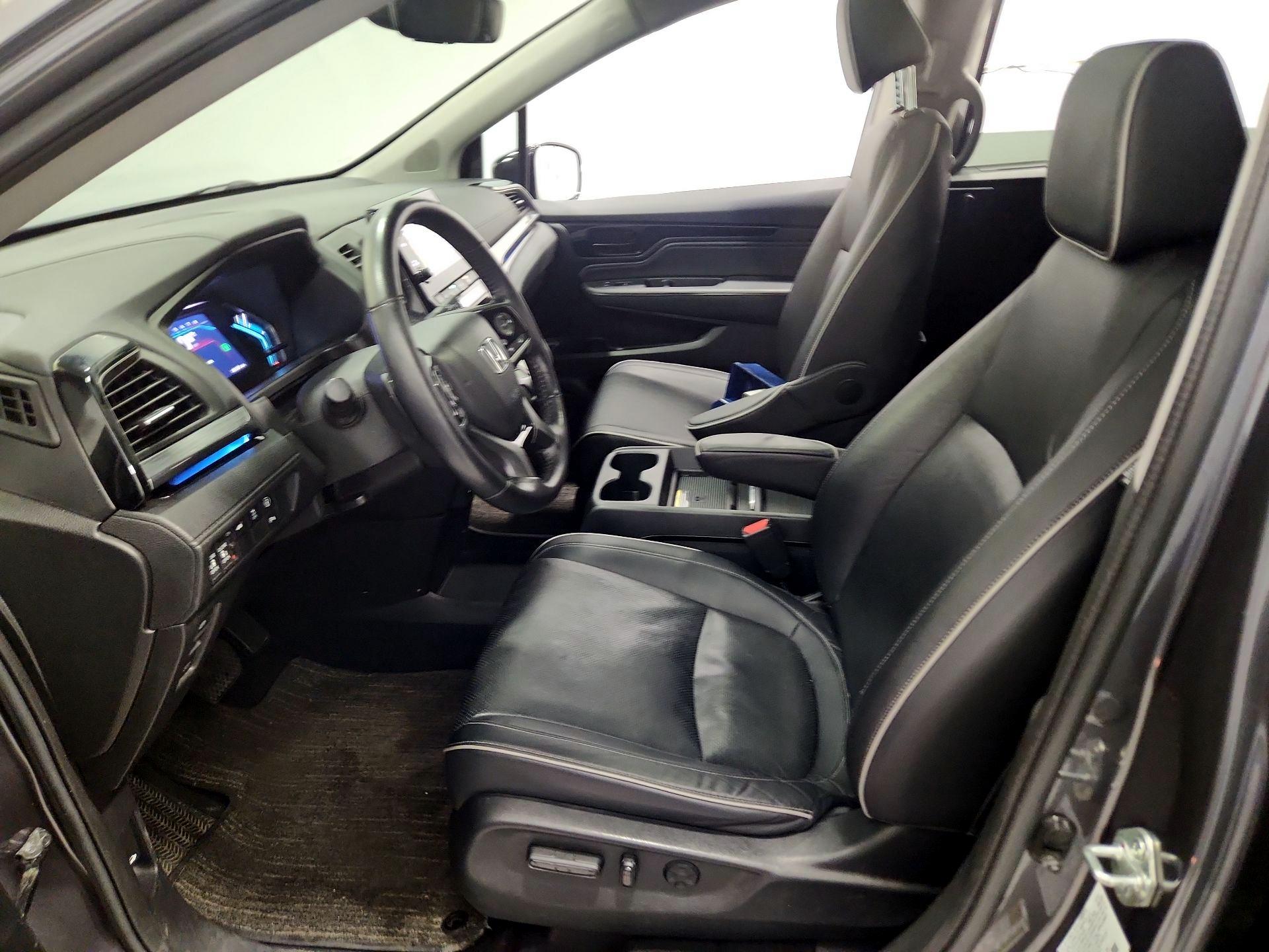 Thumbnail: 2023 Honda Odyssey - 11