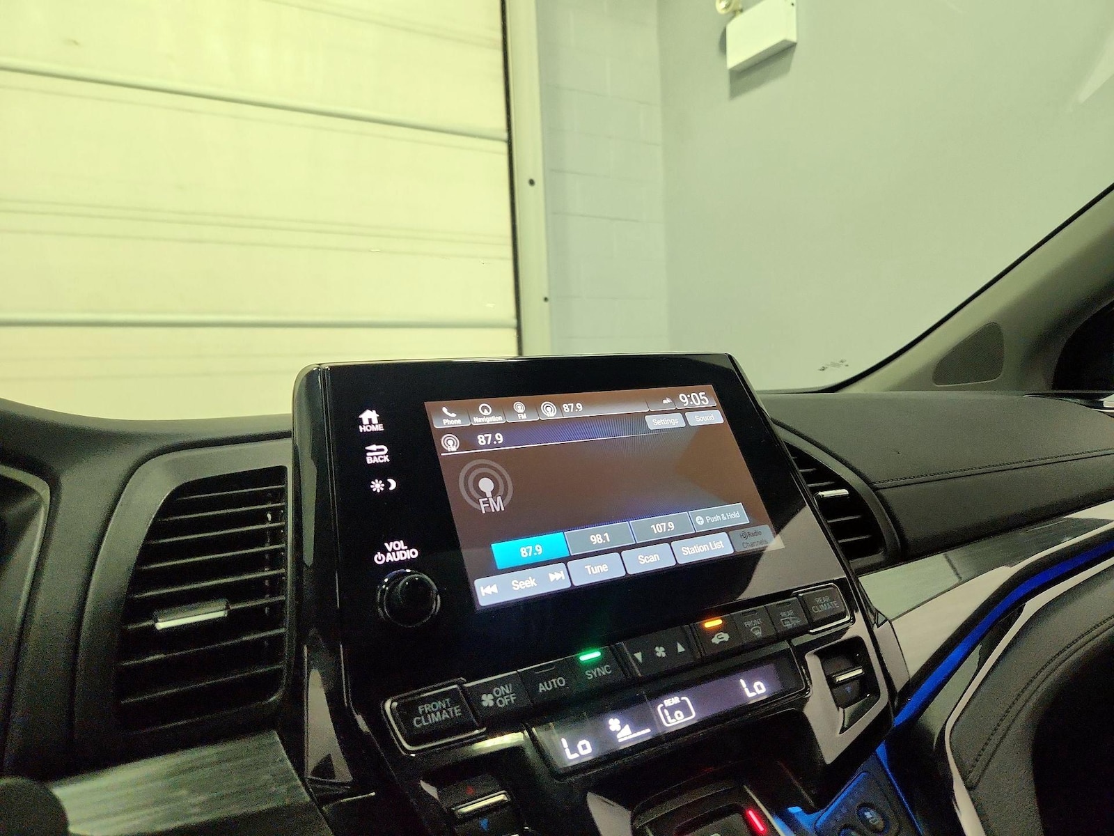 2023 Honda Odyssey Elite - Photo 17