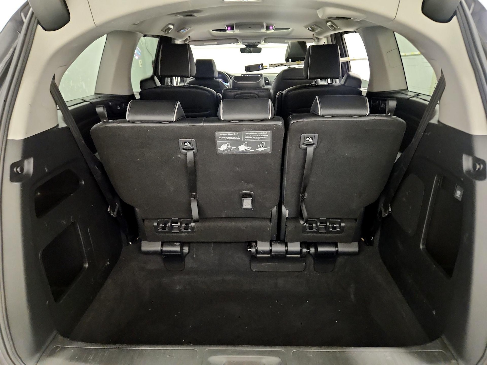 2023 Honda Odyssey Elite - Photo 24