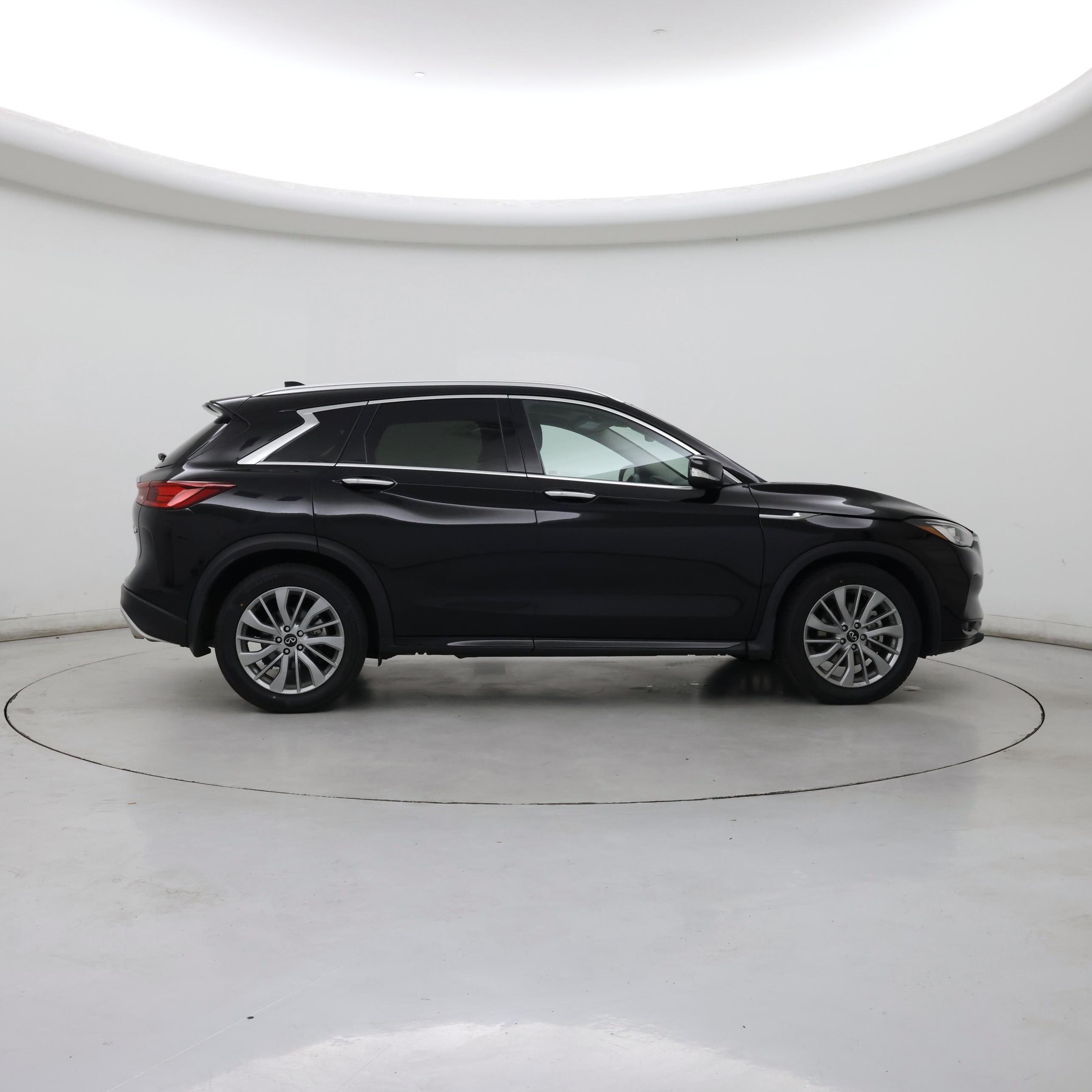 Thumbnail: 2023 INFINITI QX50 - 7