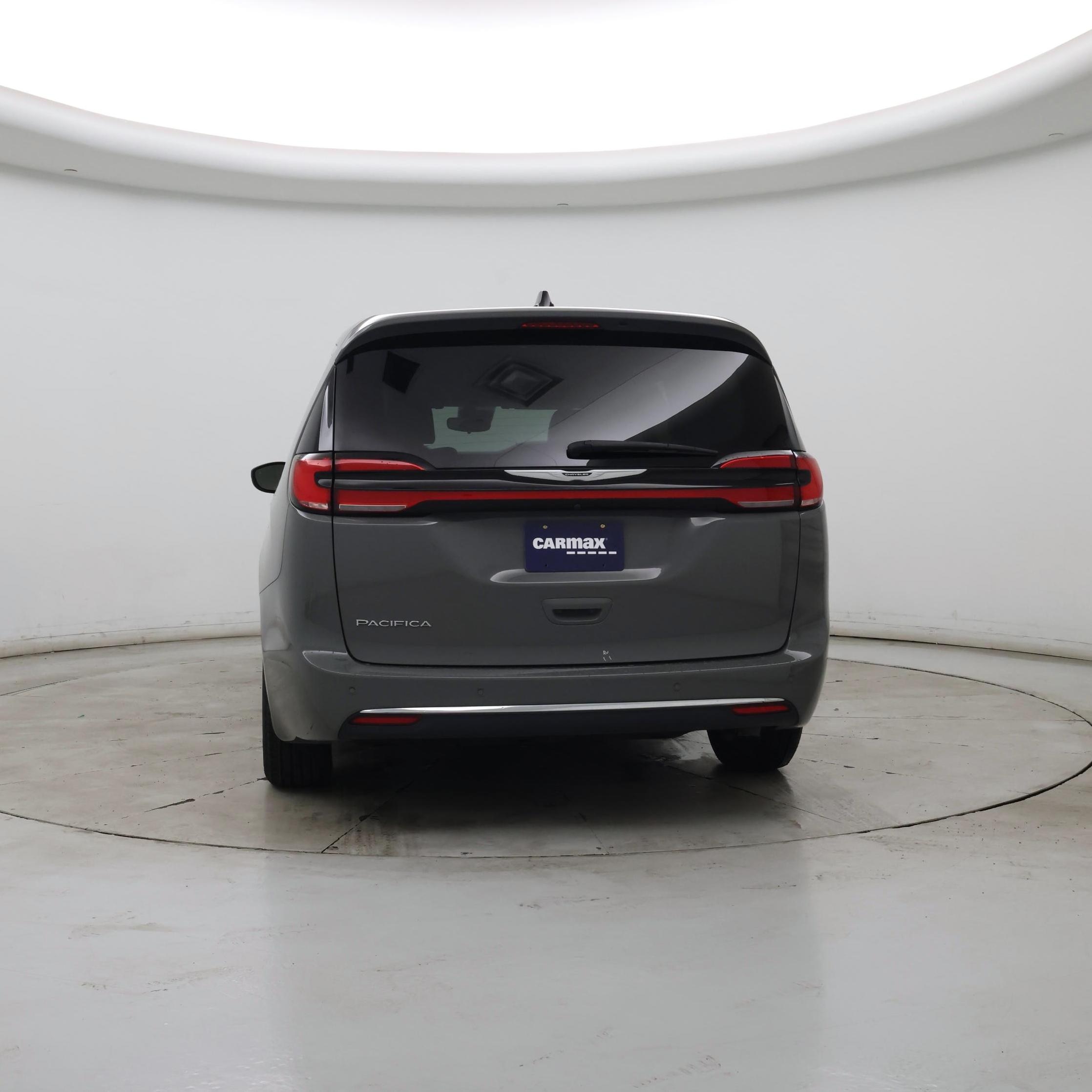 Thumbnail: 2023 Chrysler Pacifica - 6