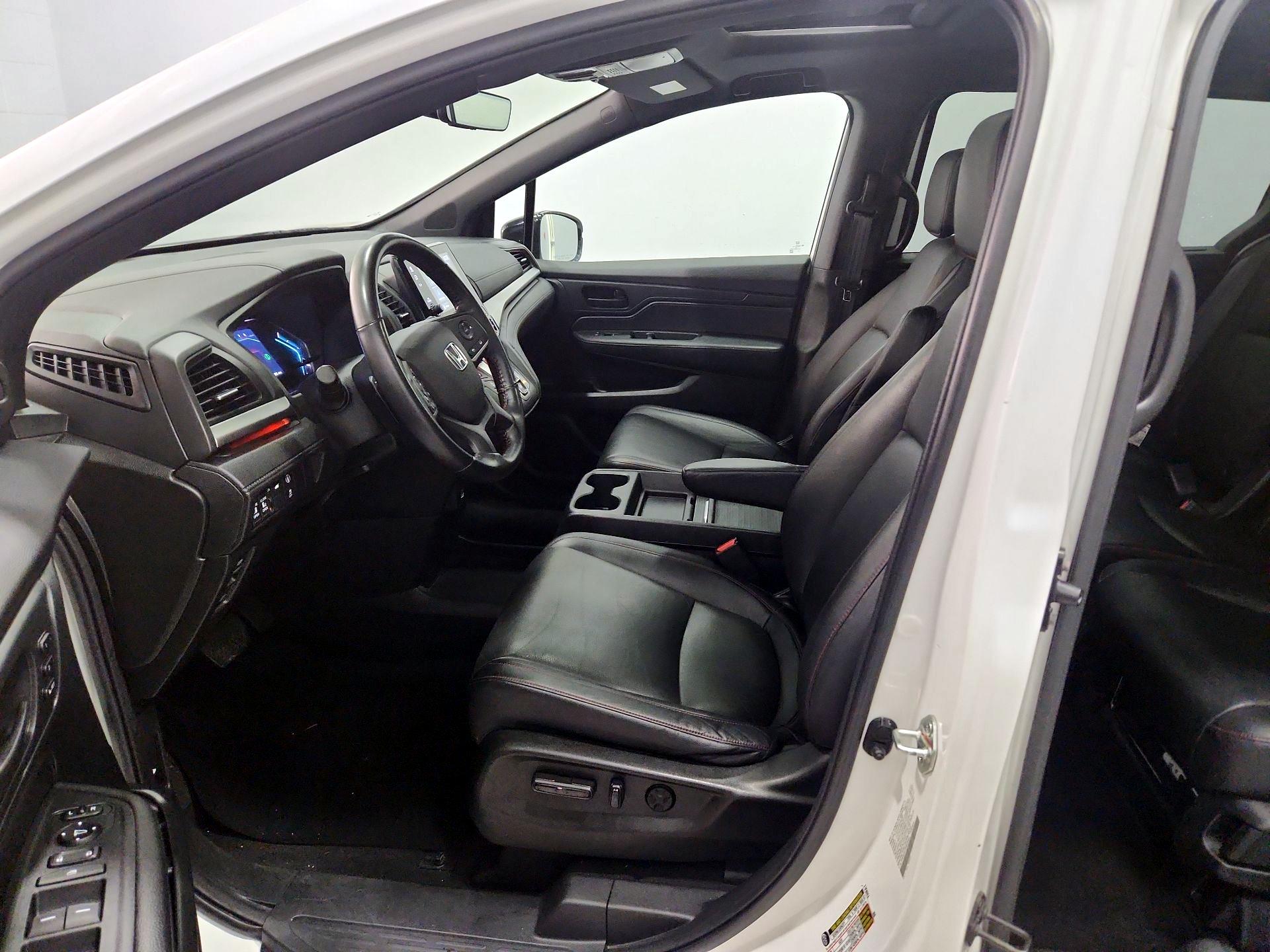 Thumbnail: 2023 Honda Odyssey - 11