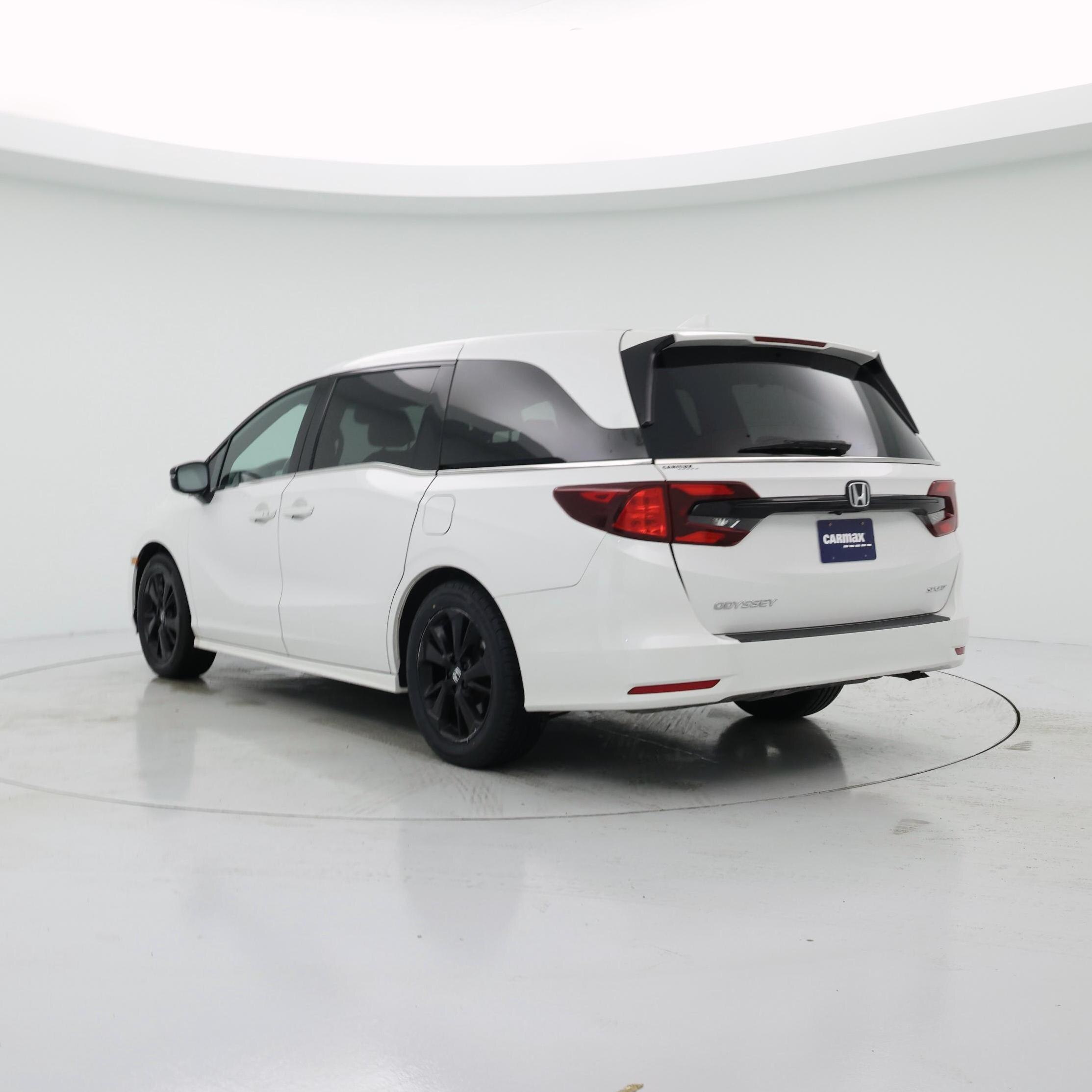 Thumbnail: 2023 Honda Odyssey - 2