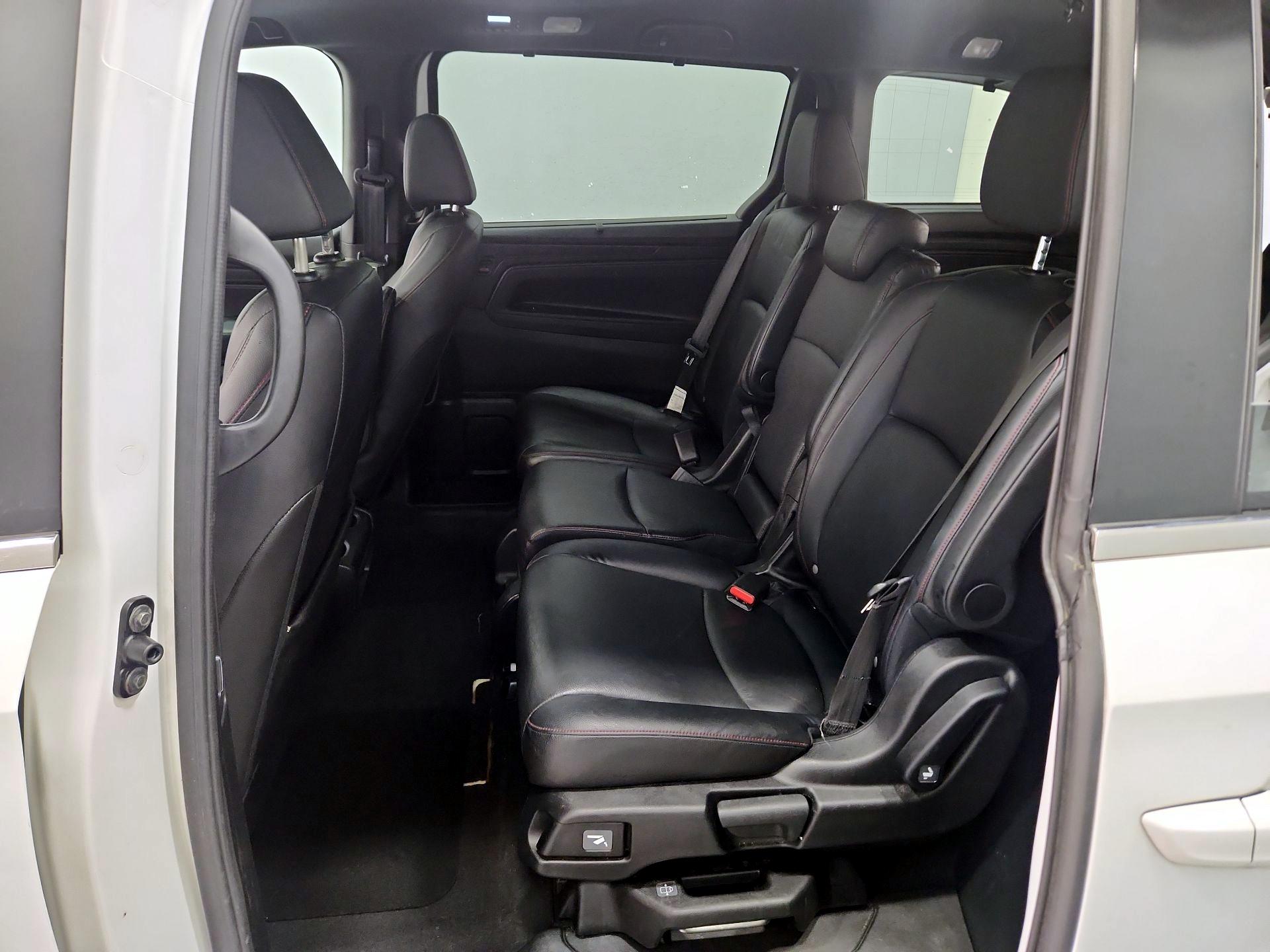 Thumbnail: 2023 Honda Odyssey - 20