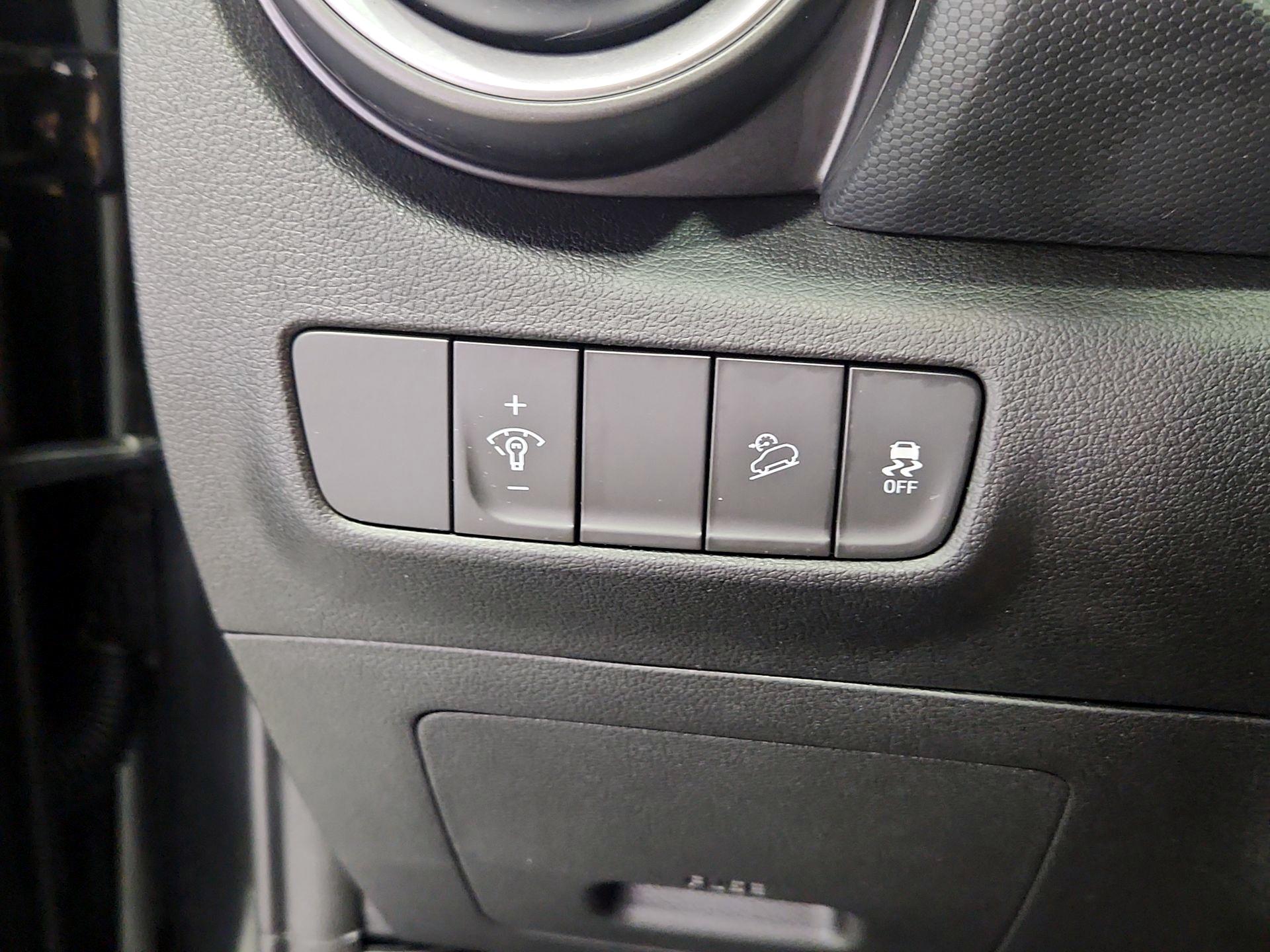 Thumbnail: 2023 Hyundai Kona - 13