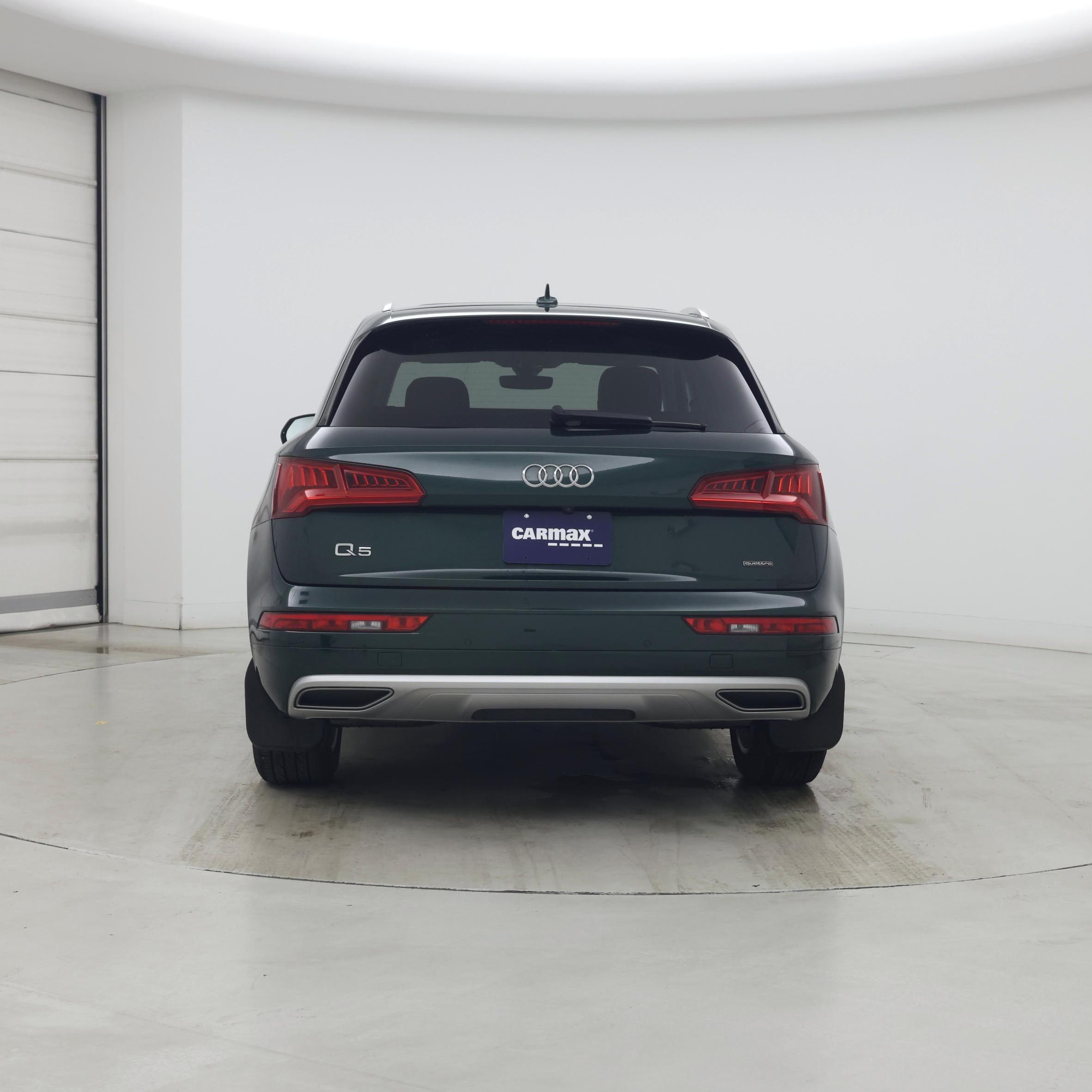 Thumbnail: 2020 Audi Q5 - 6