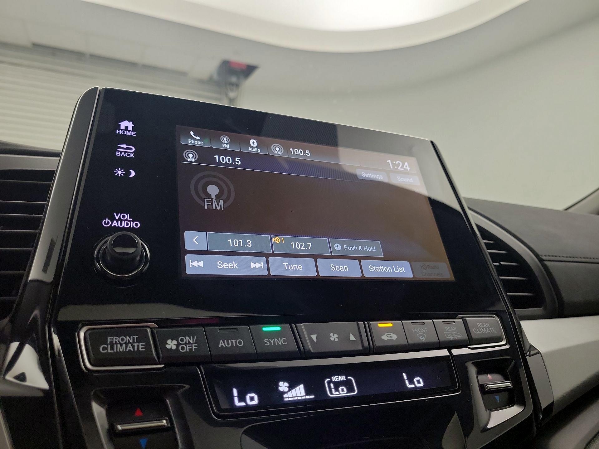 Thumbnail: 2024 Honda Odyssey - 15