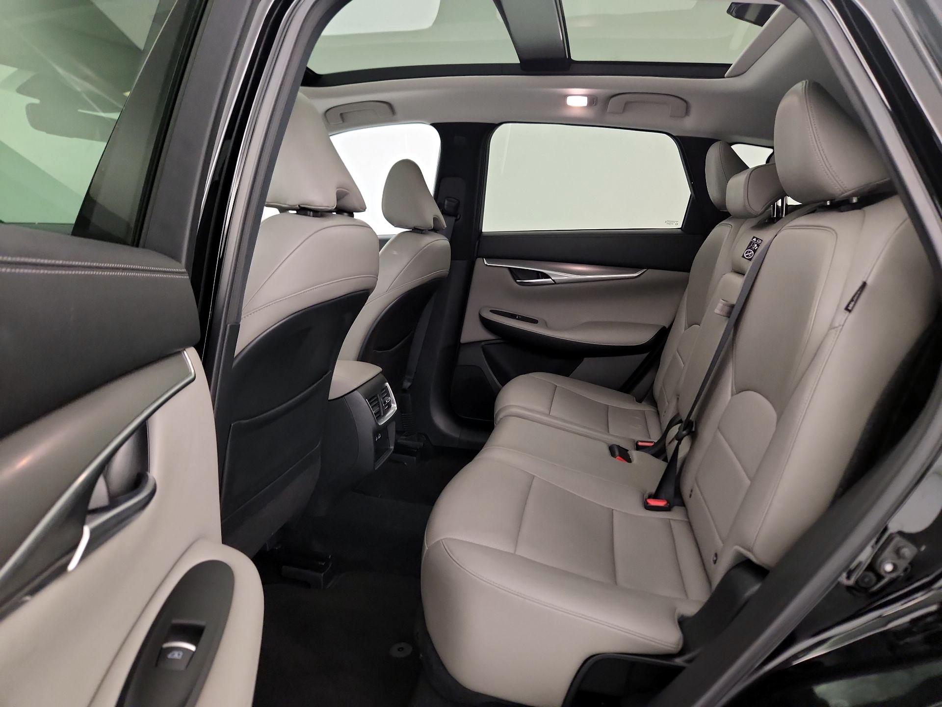 Thumbnail: 2023 INFINITI QX50 - 20