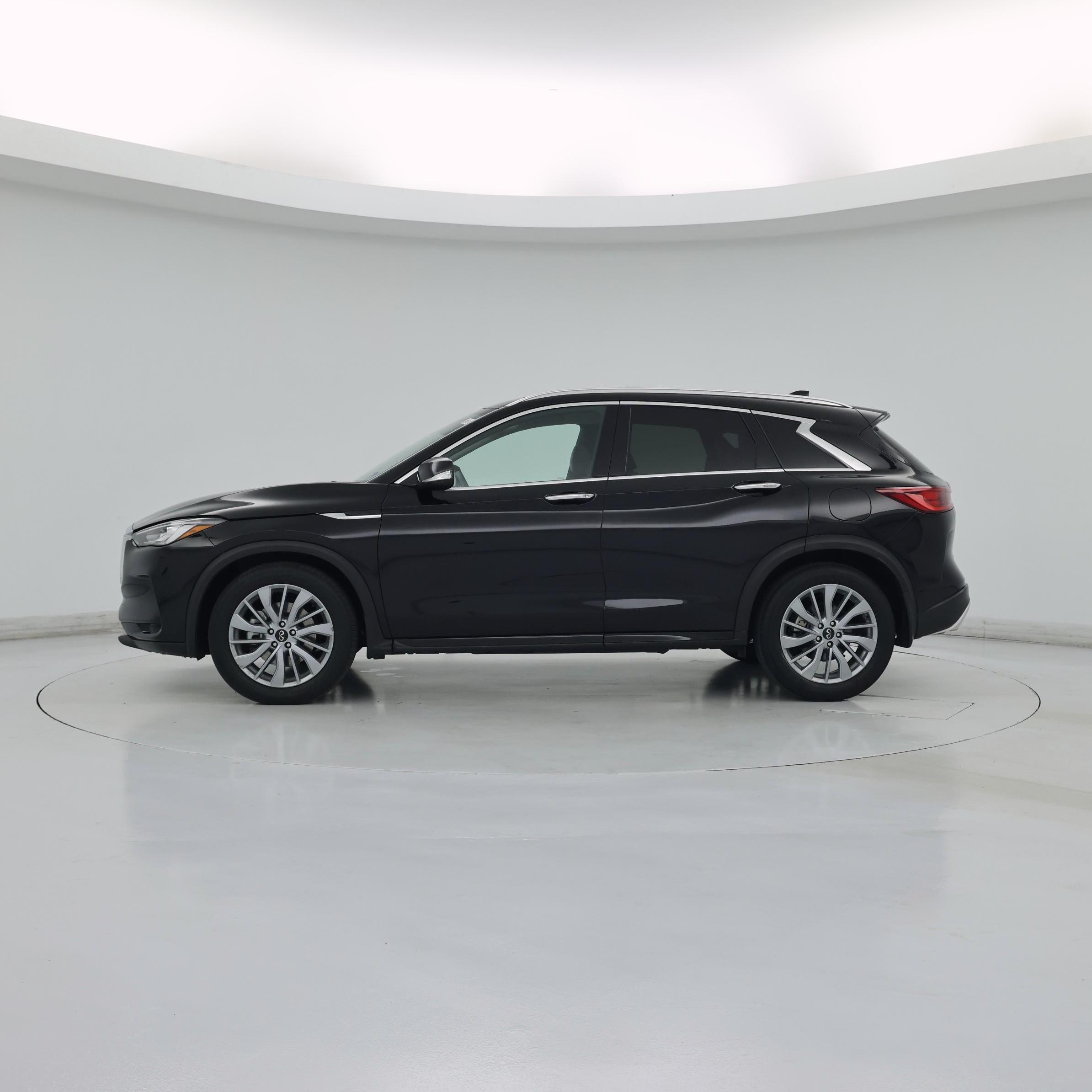 Thumbnail: 2023 INFINITI QX50 - 3