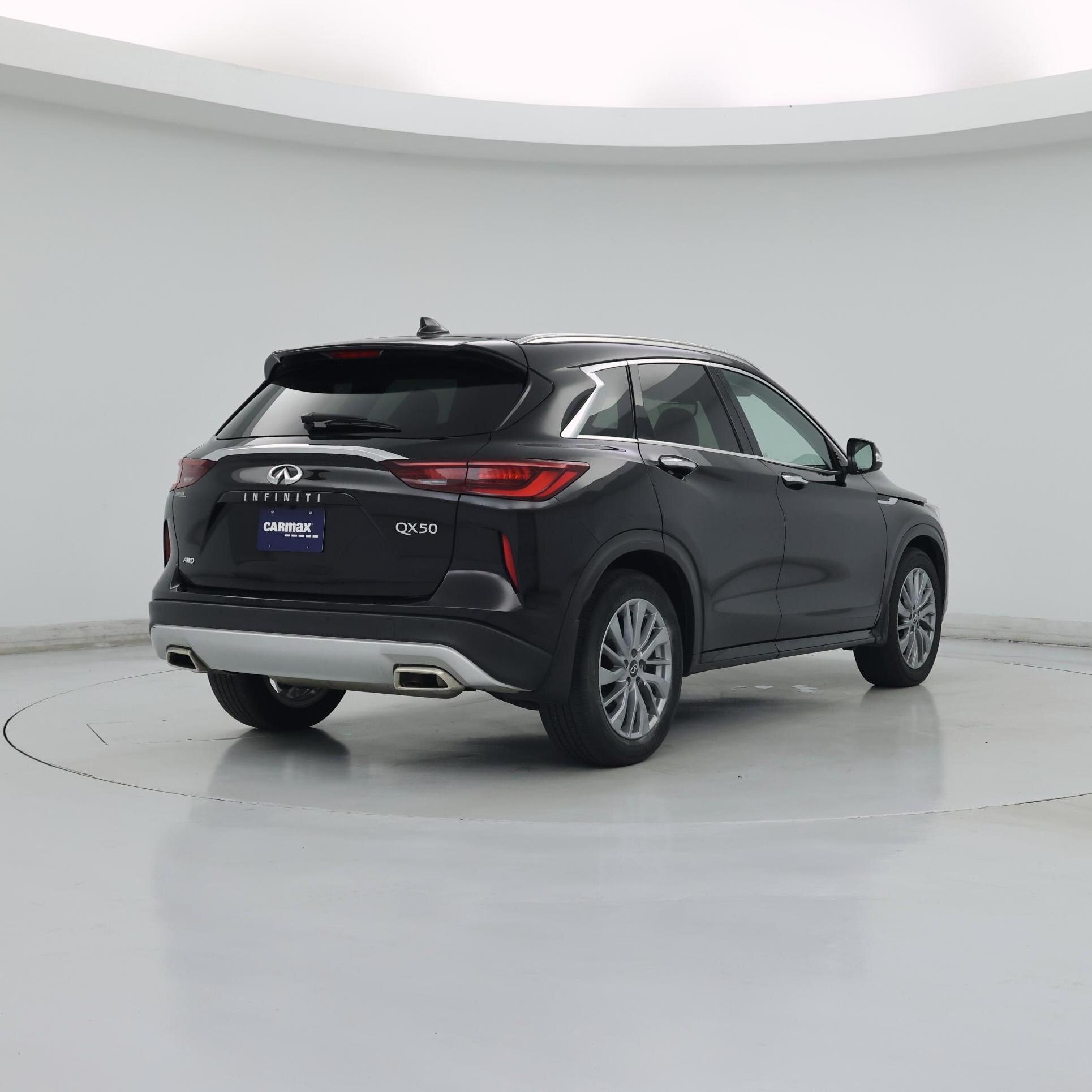 Thumbnail: 2023 INFINITI QX50 - 8