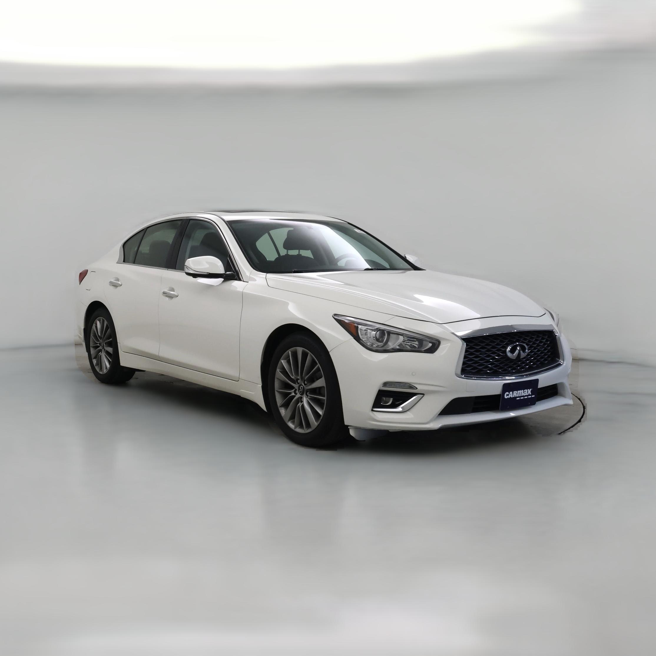 Thumbnail: 2023 INFINITI Q50 - 1