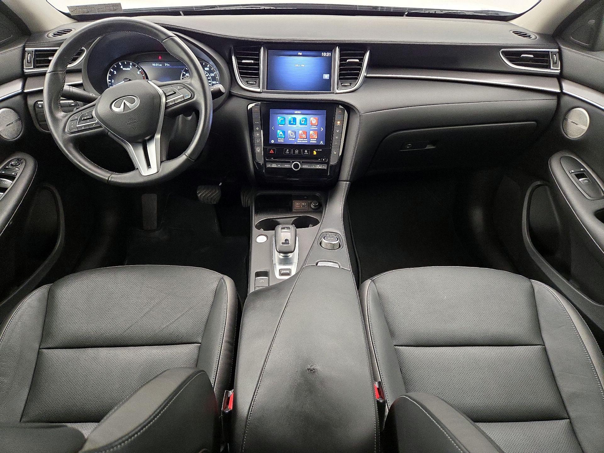 Thumbnail: 2023 INFINITI QX50 - 9