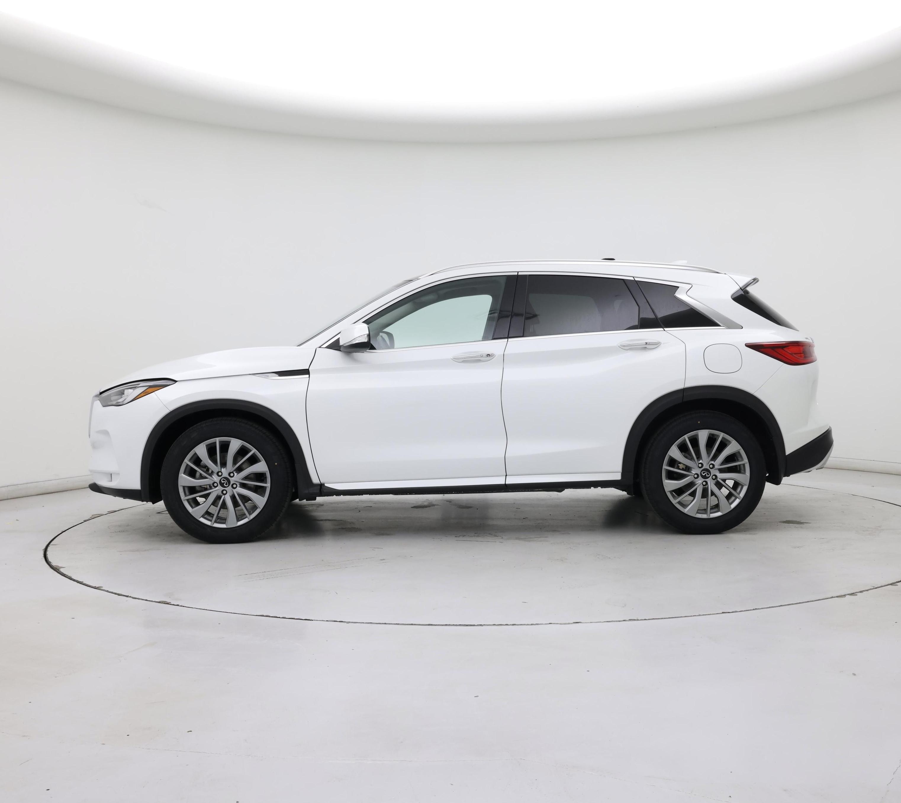 Thumbnail: 2023 INFINITI QX50 - 3