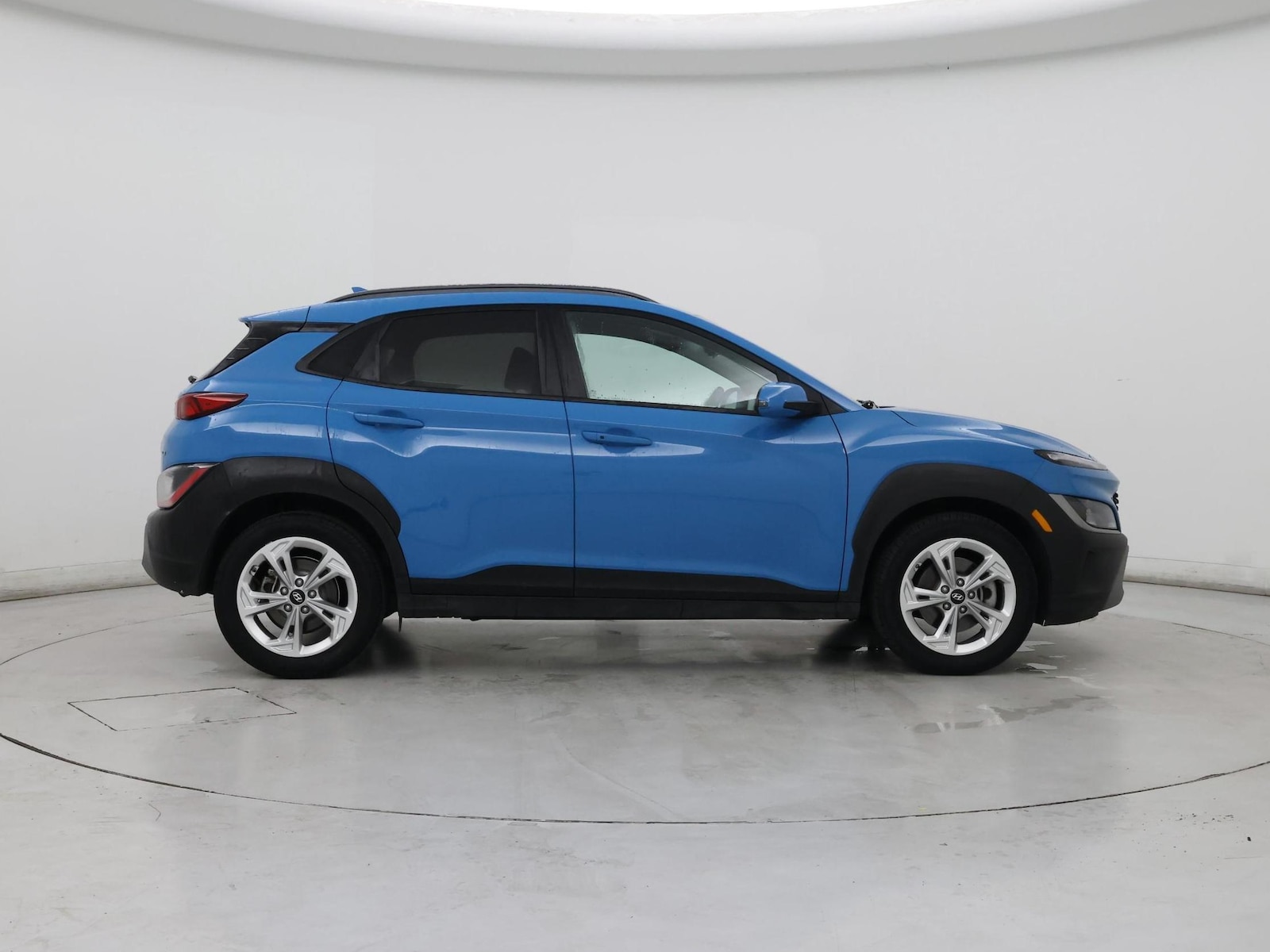 2023 Hyundai Kona SEL - Photo 8