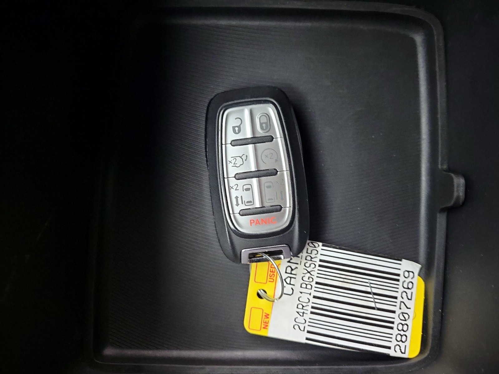 2025 Chrysler Pacifica Select - Photo 25