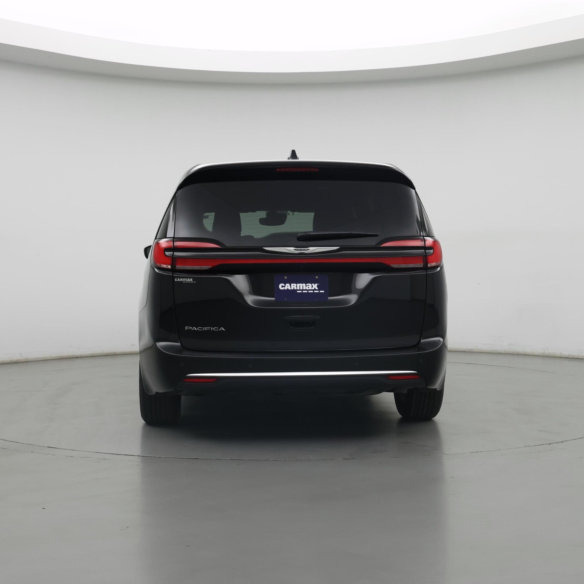 Thumbnail: 2025 Chrysler Pacifica - 6