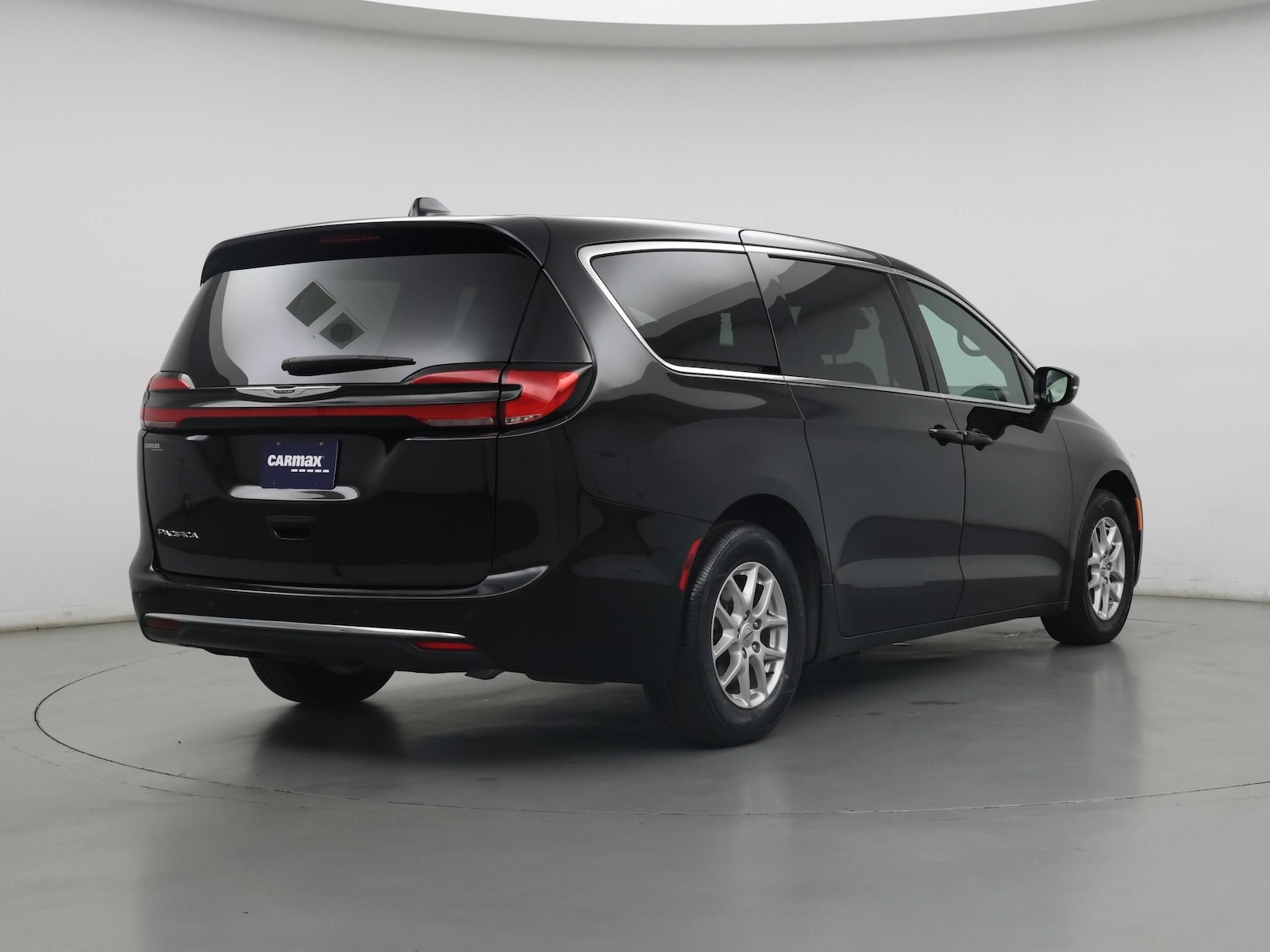 2025 Chrysler Pacifica Select - Photo 9