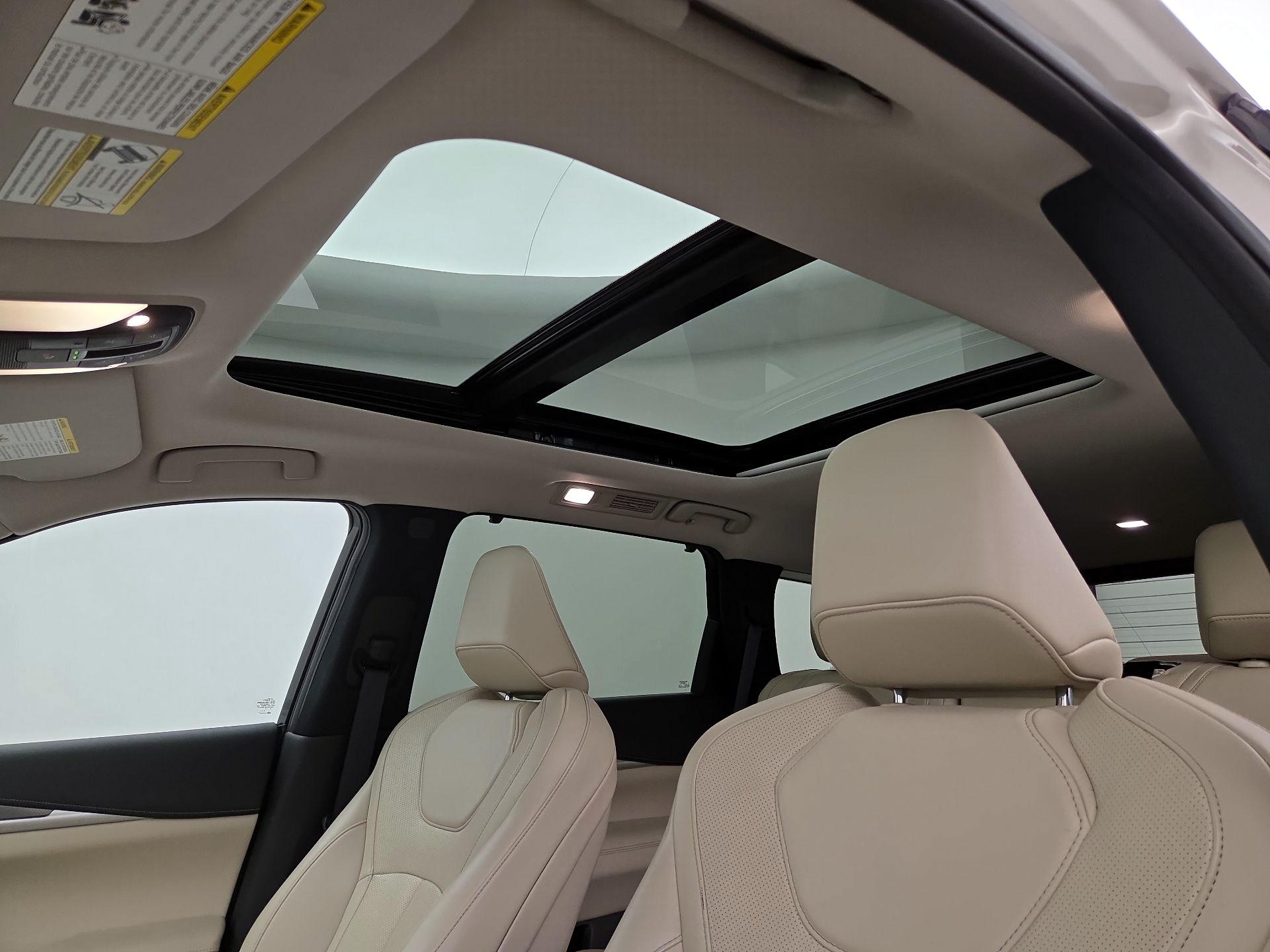Thumbnail: 2023 INFINITI QX60 - 20